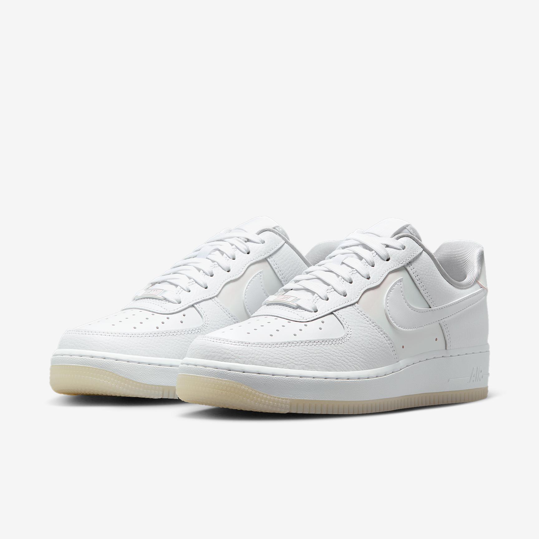 Nike Air Force 1 '07 Women's Shoes Product Image