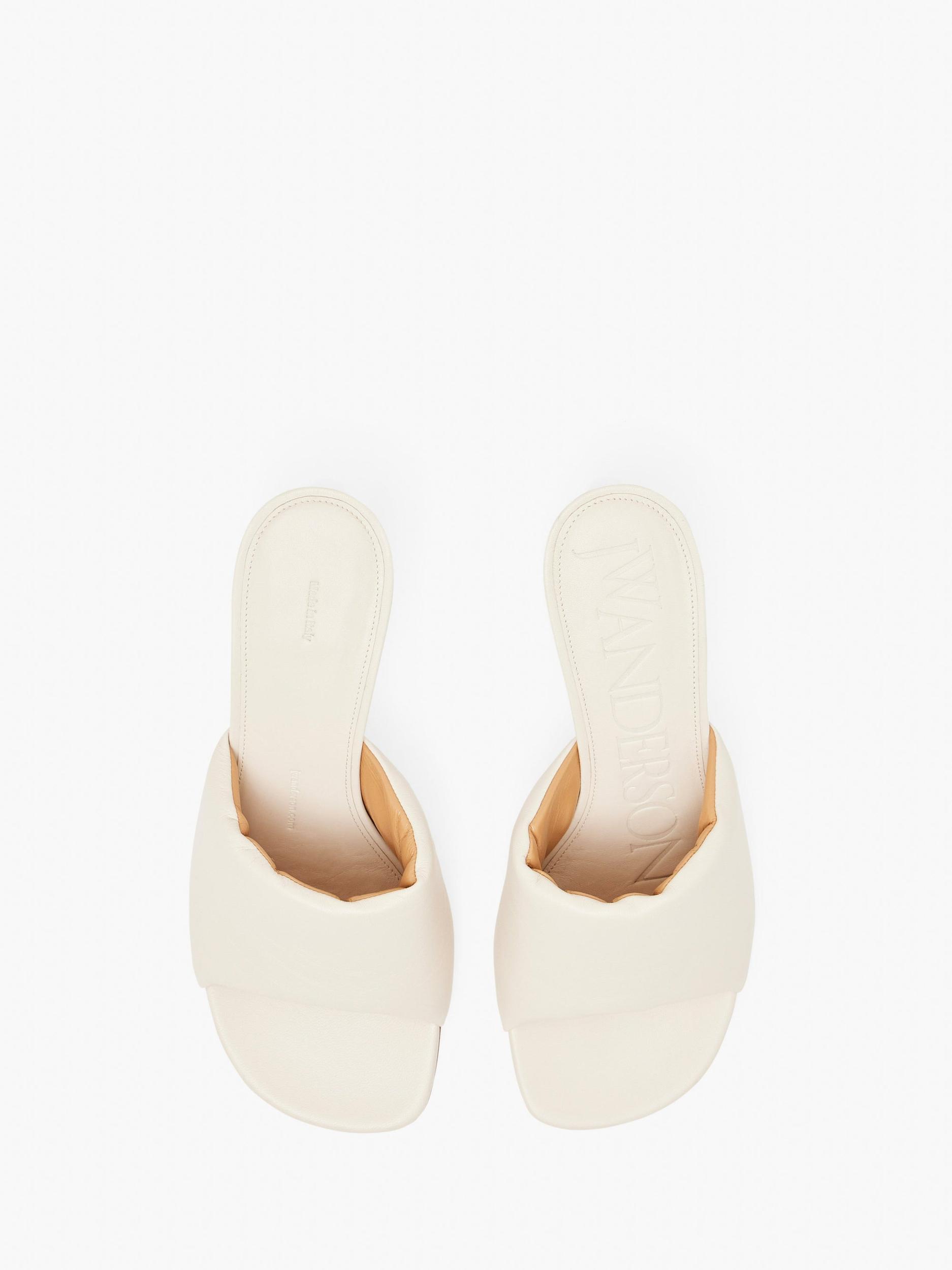 CHAIN LOAFER LEATHER MULES Product Image