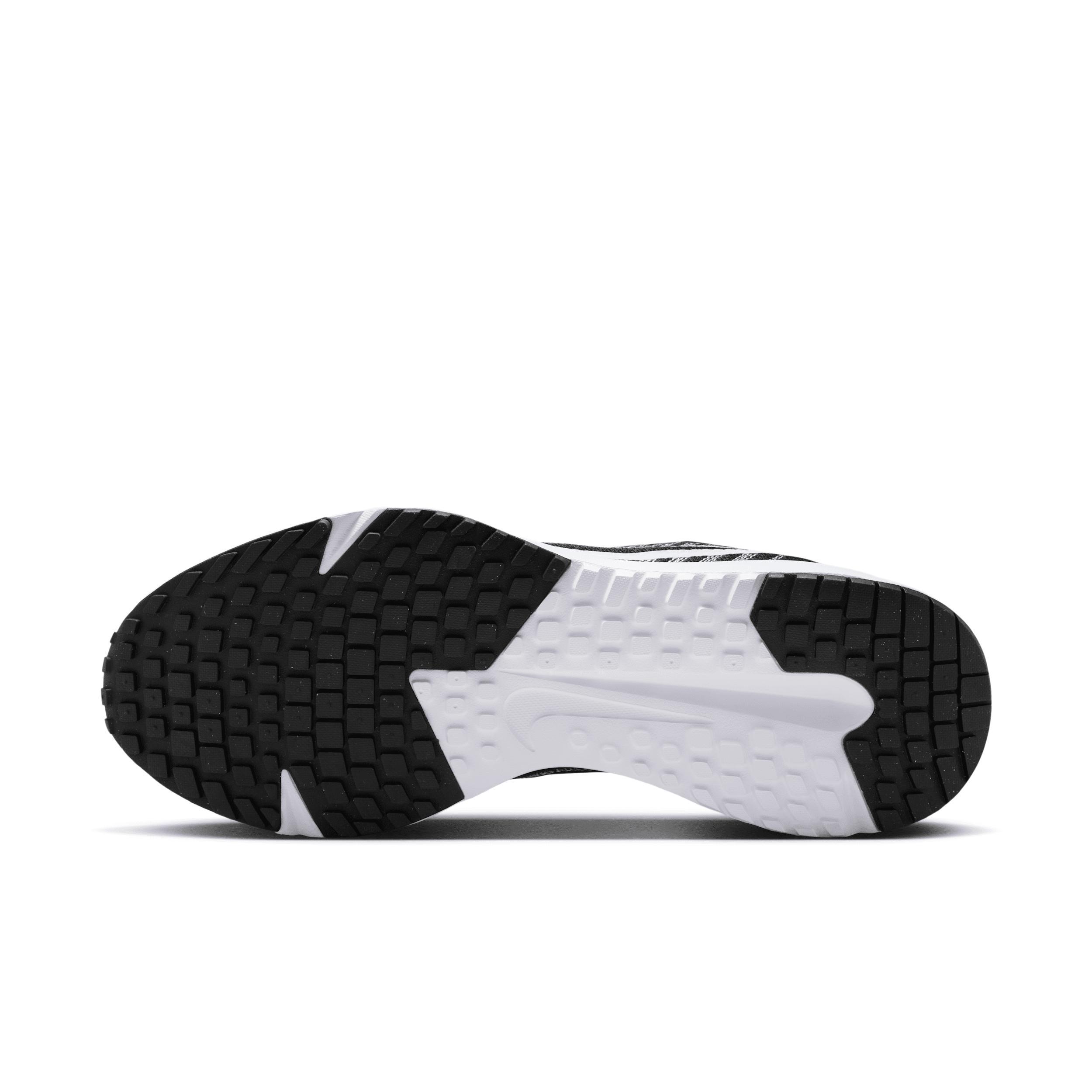 Nike Men's Run Defy Road Running Shoes Product Image