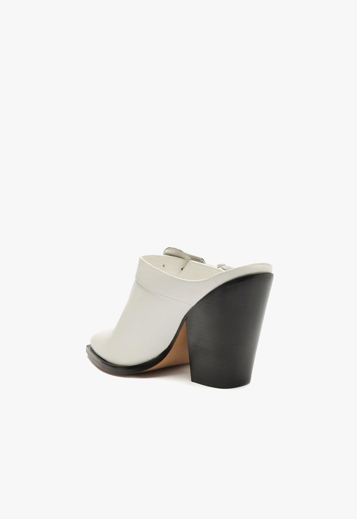 Jeane Casual Leather Pump Product Image