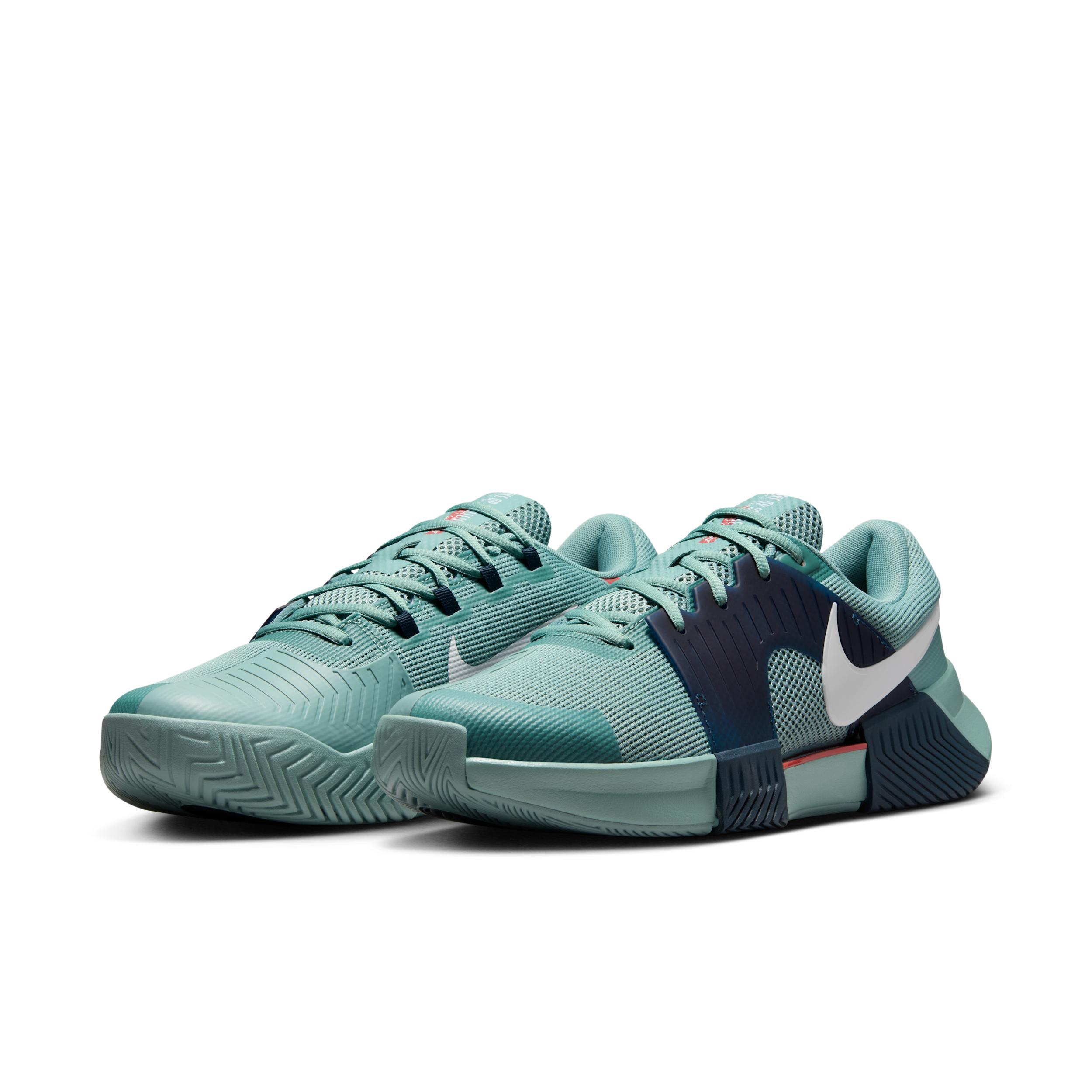 Nike Men's Zoom GP Challenge 1 Hard Court Tennis Shoes Product Image