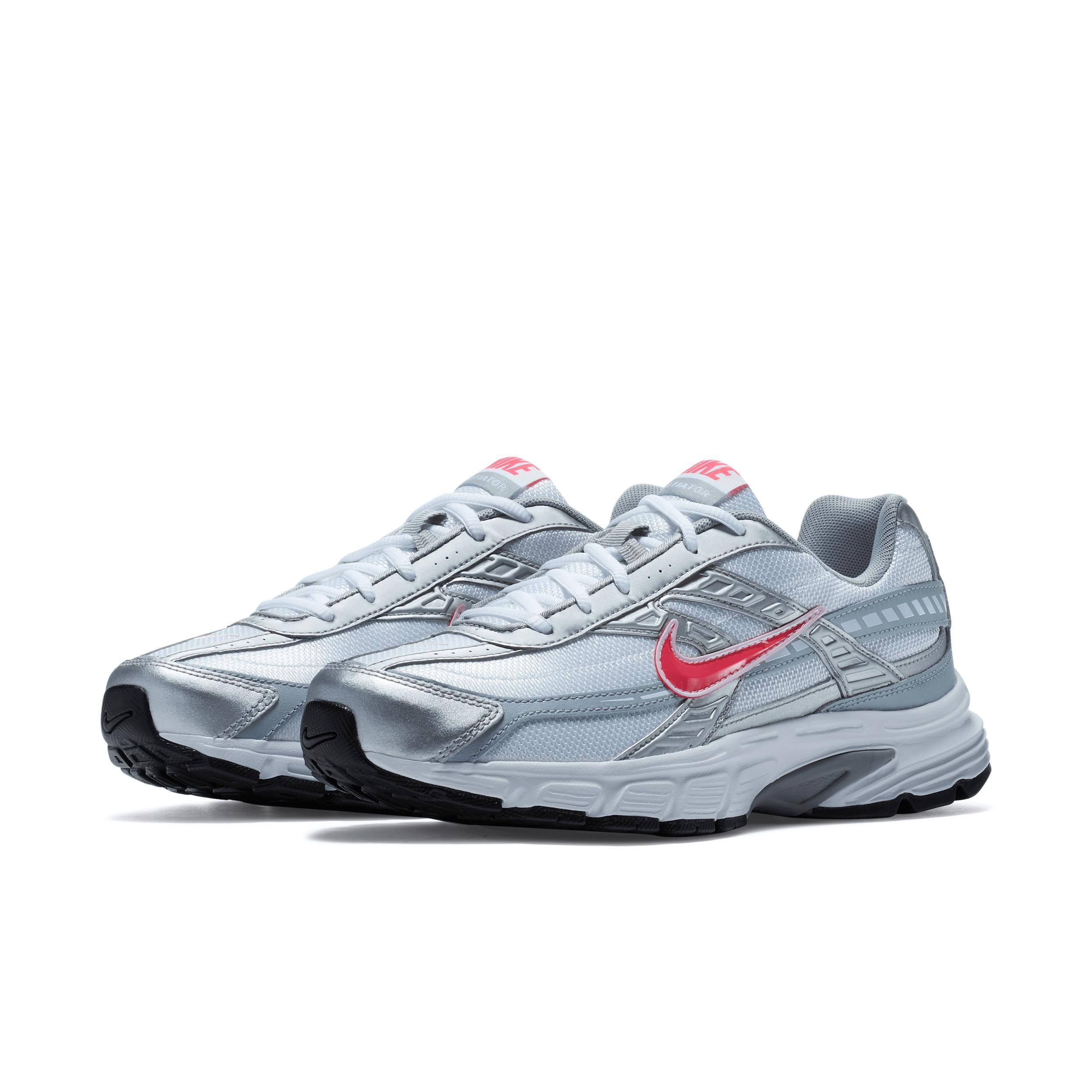 Nike Women's Initiator Shoes Product Image