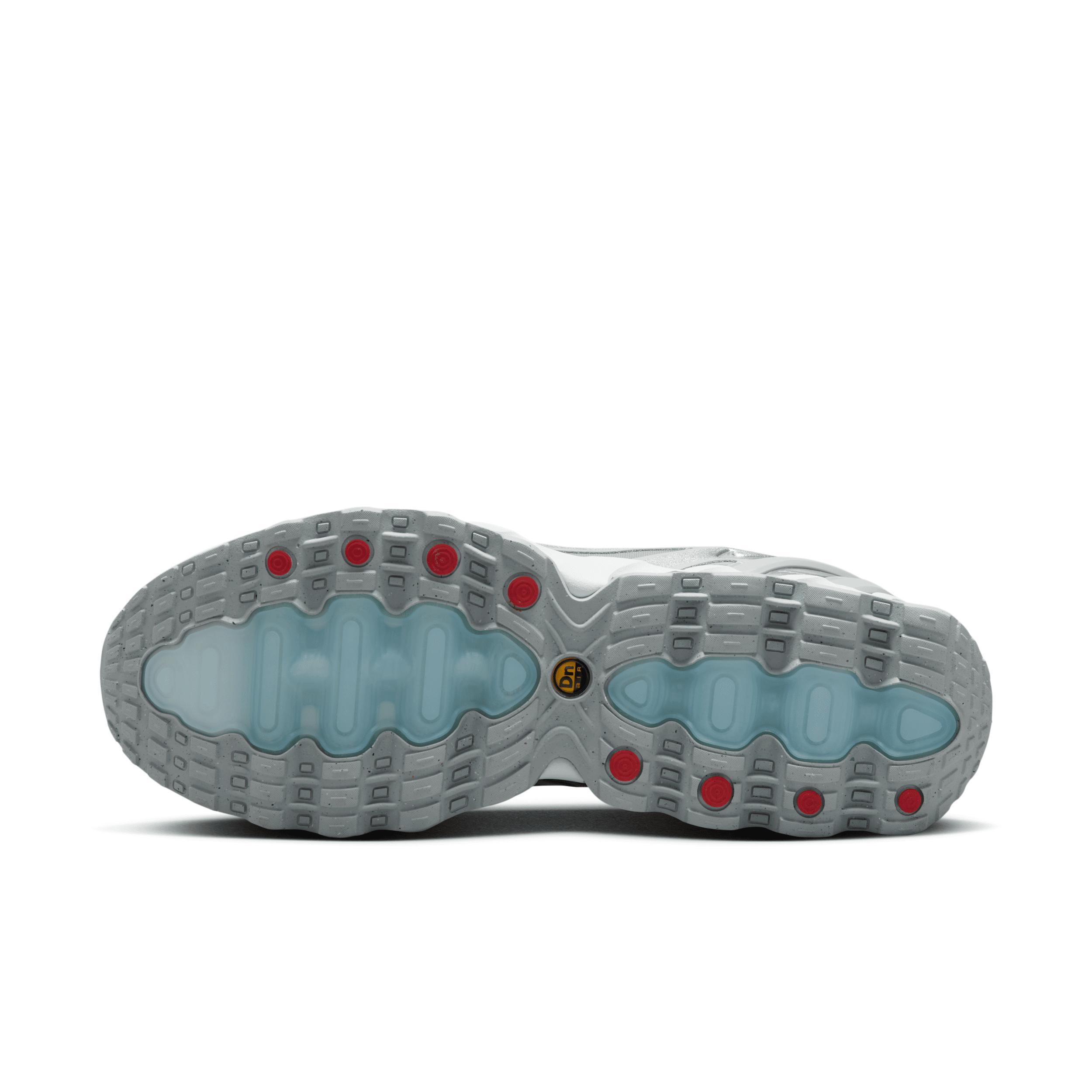 Nike Womens Air Max Dn8 Sneakers Product Image