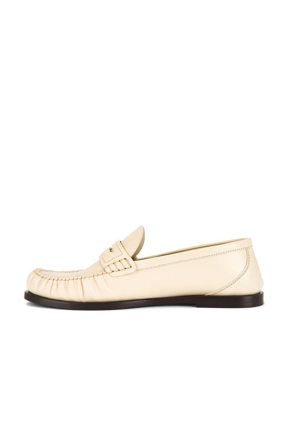 Flat Loafer Product Image