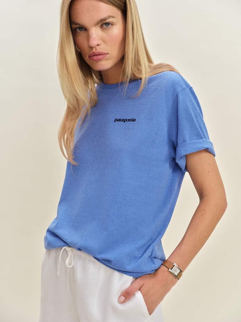 Patagonia M's P-6 Logo Responsibili-tee Product Image