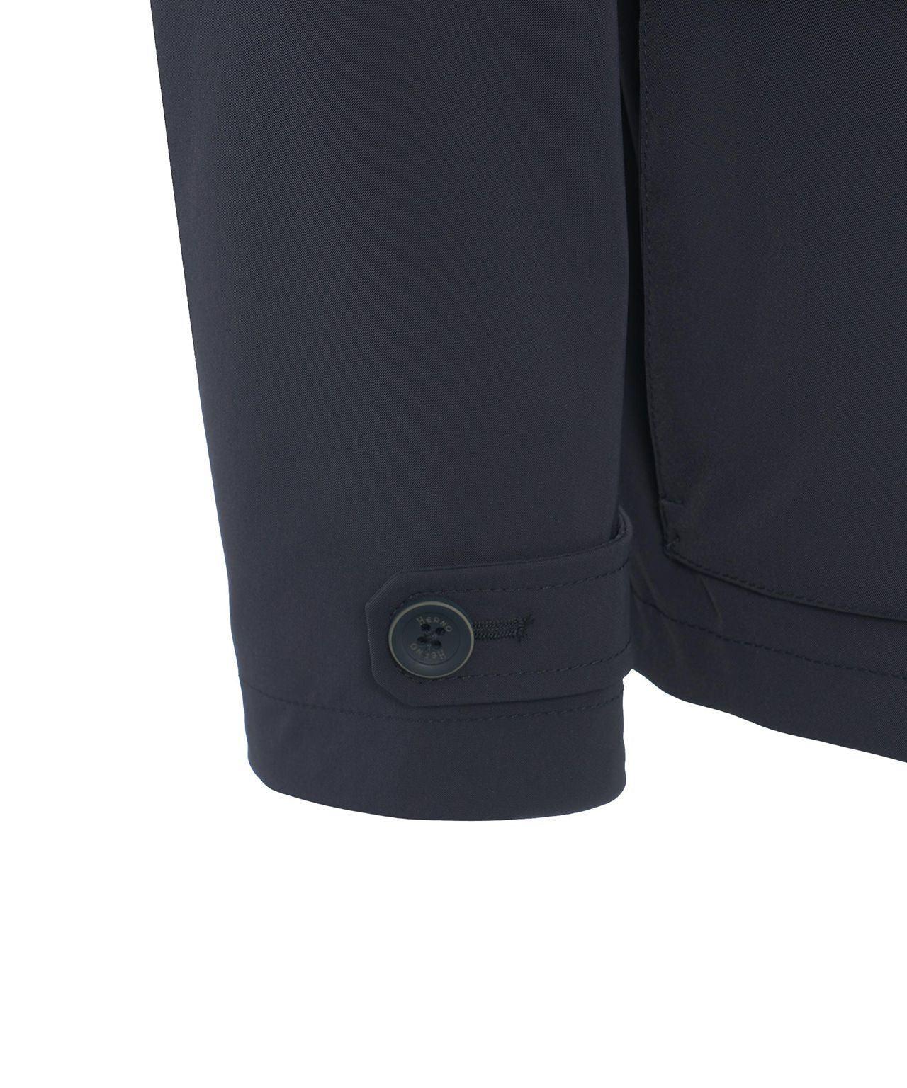 Casual jacket with pockets Product Image