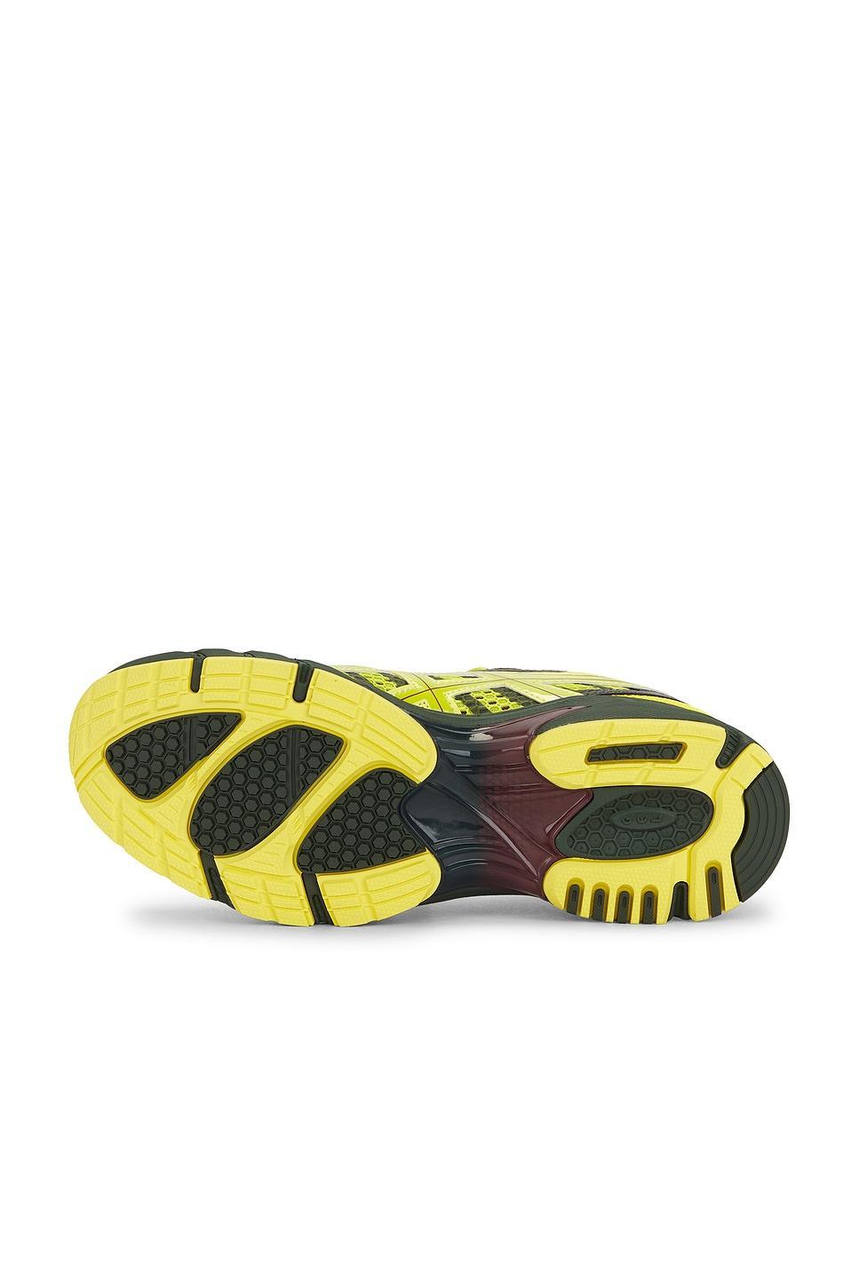 UB9-S GEL-DS TRAINER 14 Sneaker Product Image