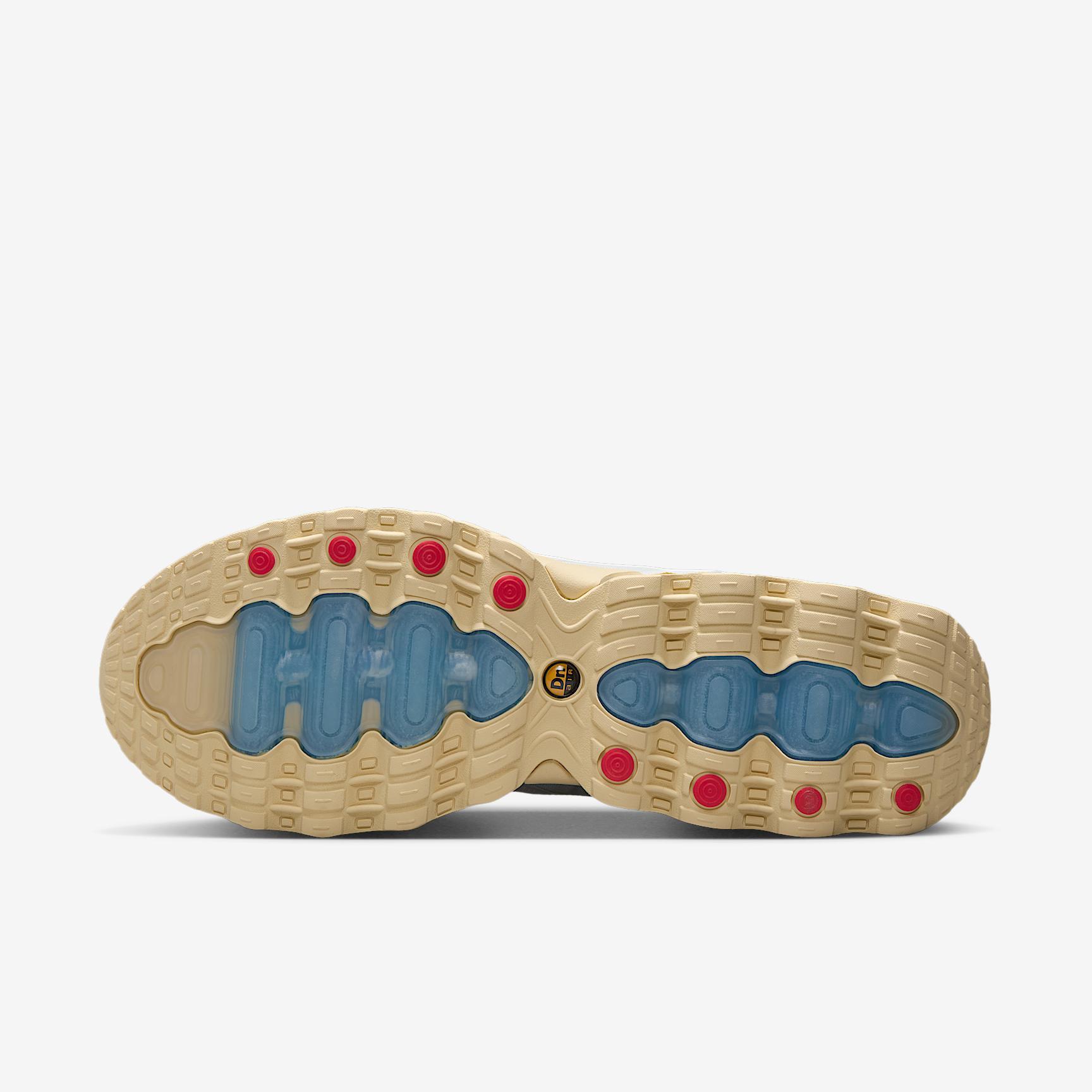 Nike Men's Air Max Dn8 Shoes Product Image