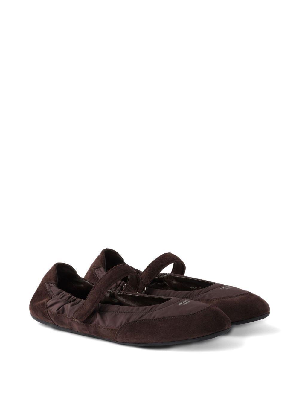 Collapse suede ballet flats Product Image