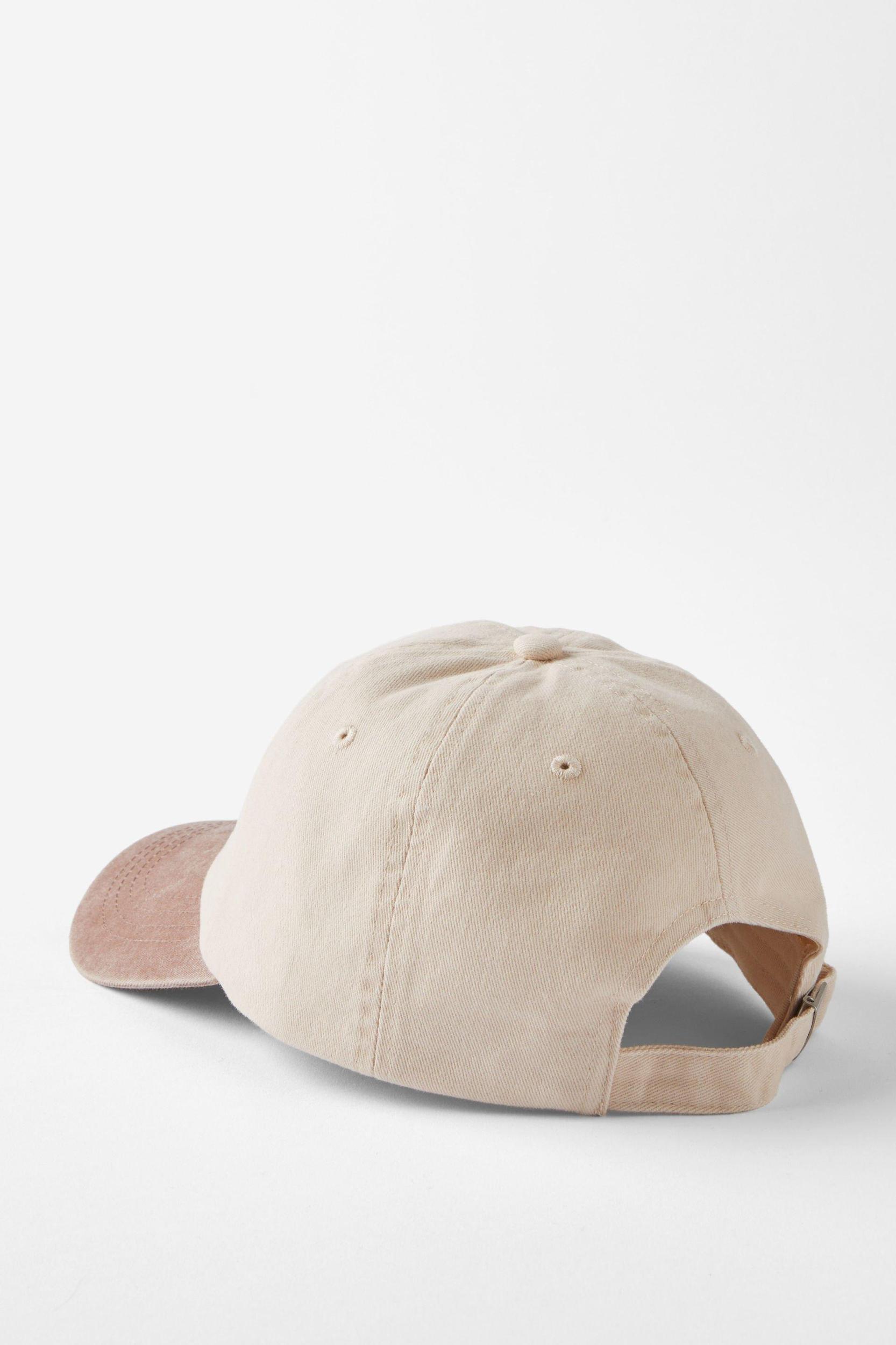 Classic Dad Cap Product Image