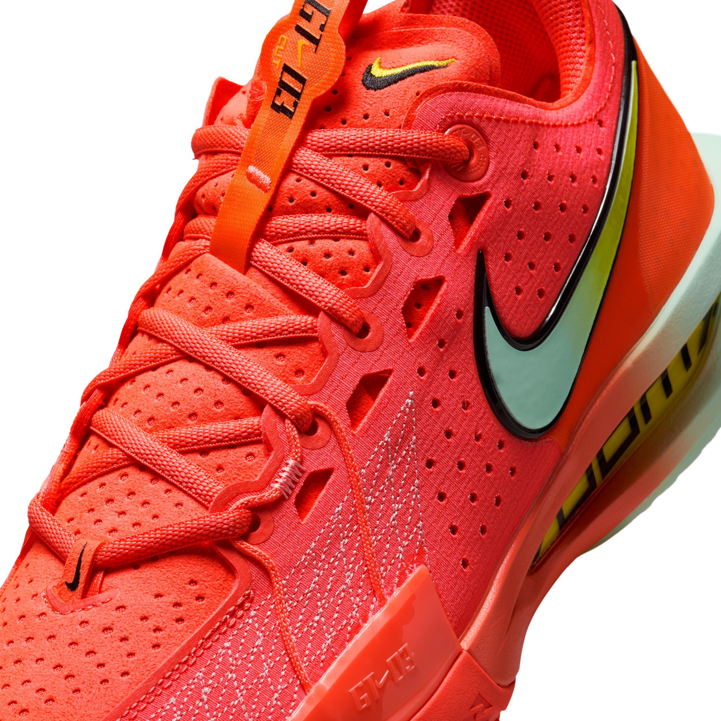Nike Men's G.T. Cut 3 Basketball Shoes Product Image