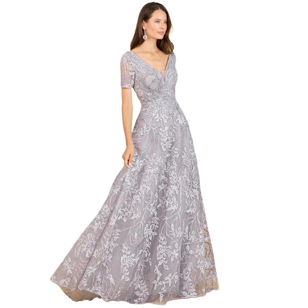 Lara Womens Short Sleeve Lace A-Line Dress with V-Neckline Product Image