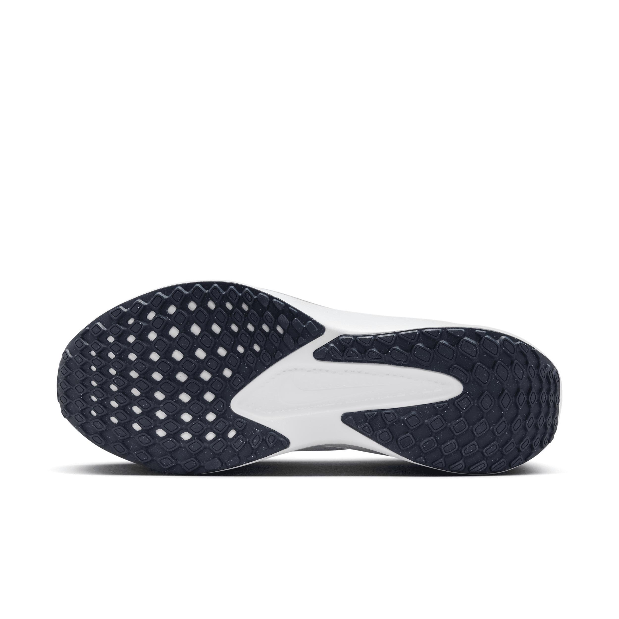 Nike Men's Quest 6 Road Running Shoes Product Image