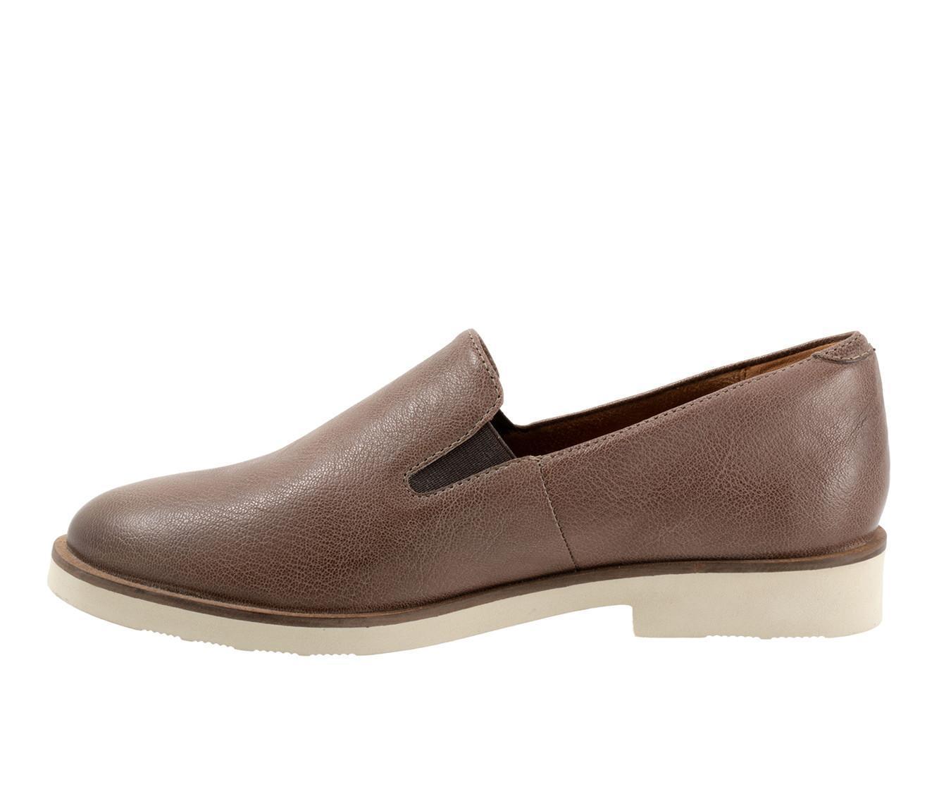 Women's Softwalk Whistle II Heeled Loafers Product Image