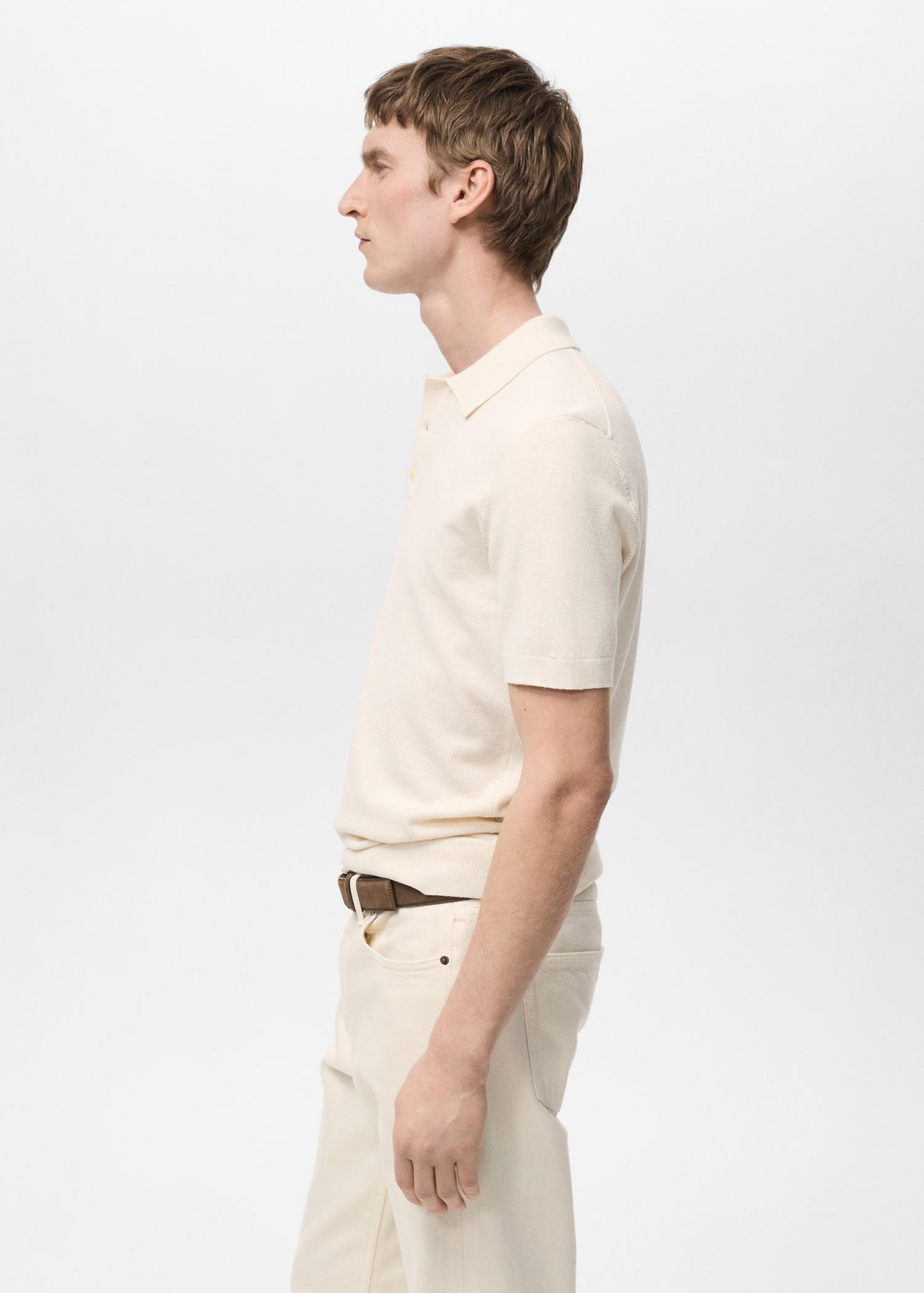 Structured knitted slim-fit polo shirt - Men | MANGO USA Product Image