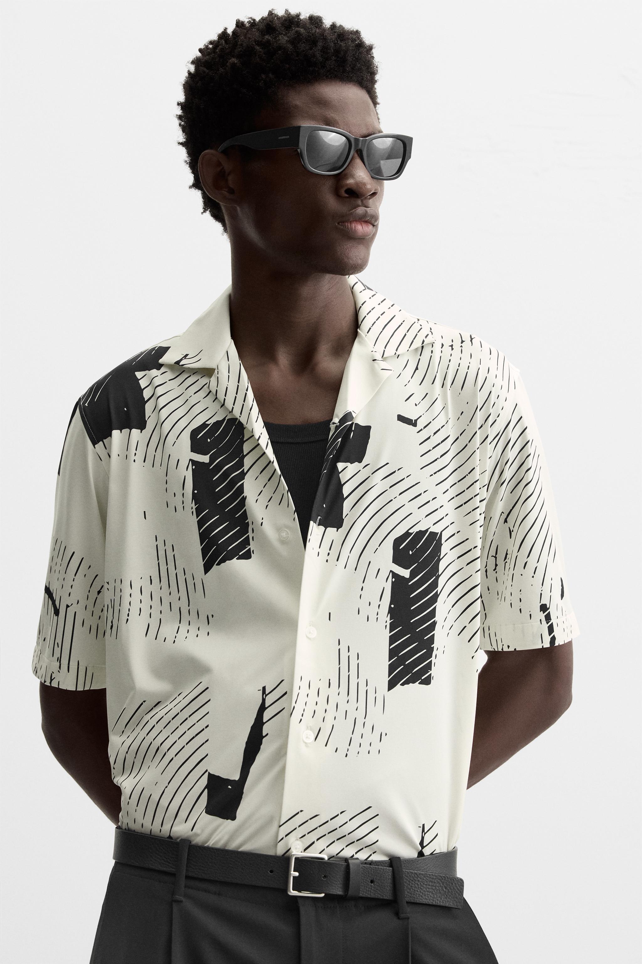 ABSTRACT PRINT STRETCH SHIRT Product Image