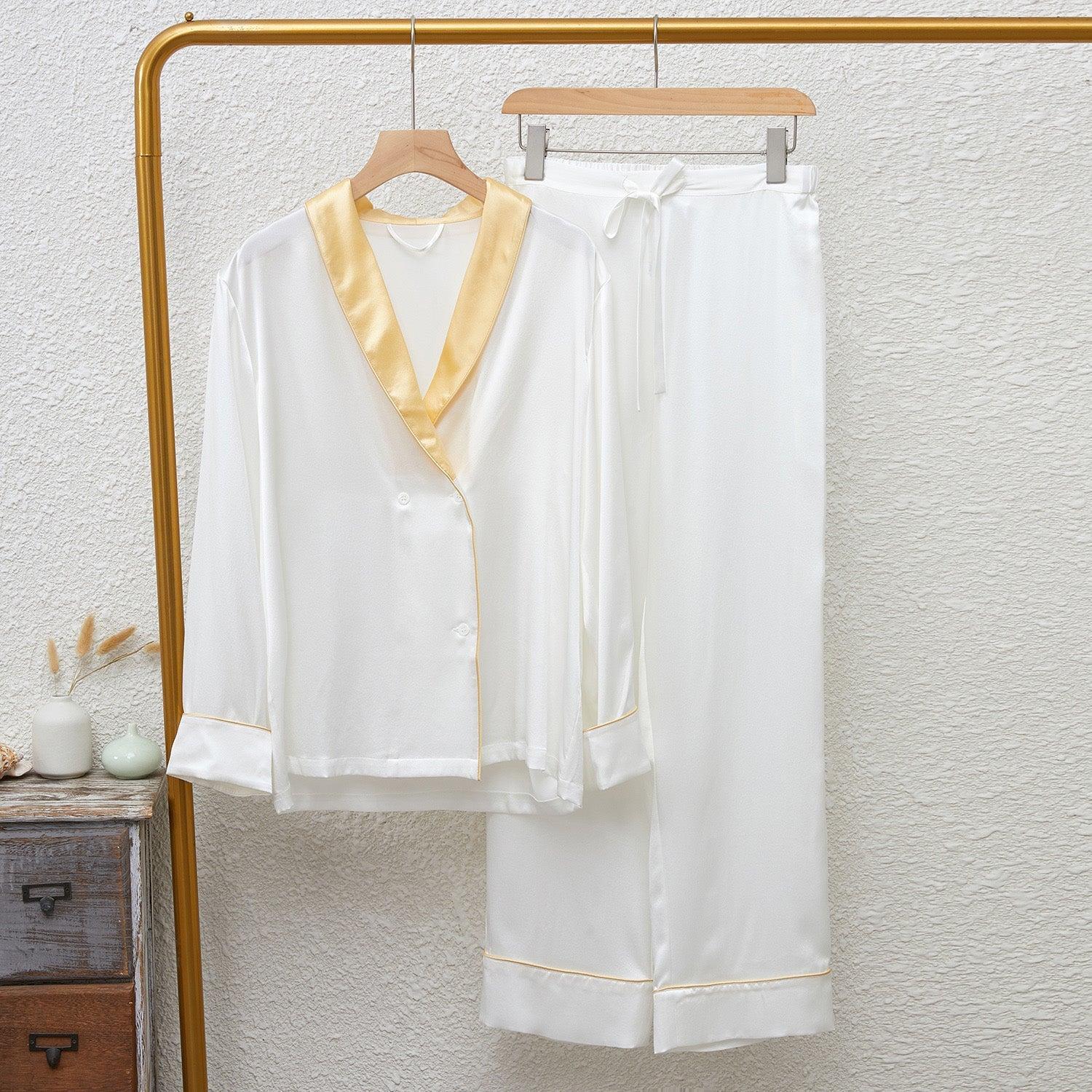 Daffodils Pure Silk Long Sleeve Pajama Set for Men Product Image