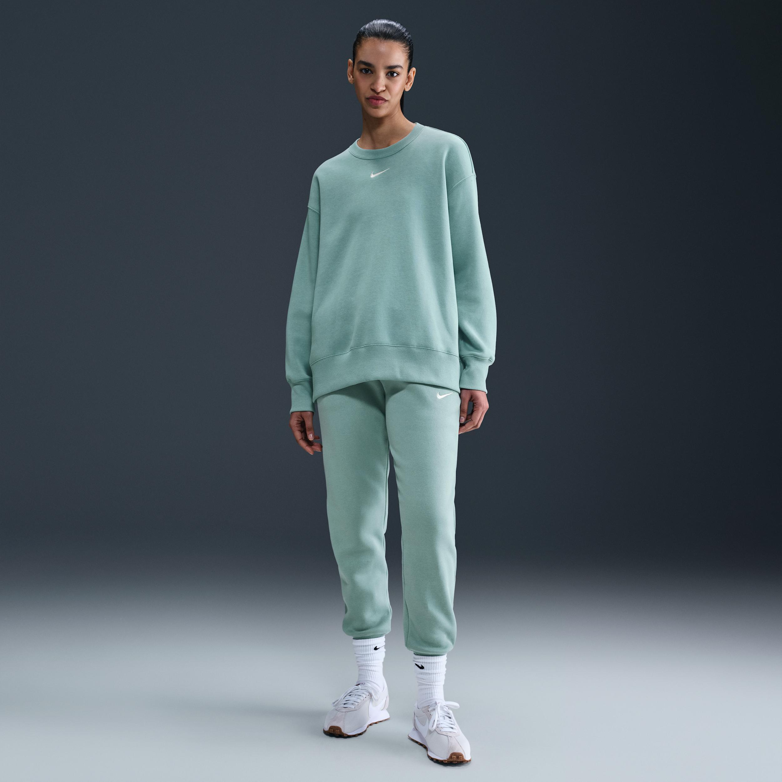 Women's Nike Sportswear Phoenix Fleece Oversized Crew-Neck Sweatshirt Product Image