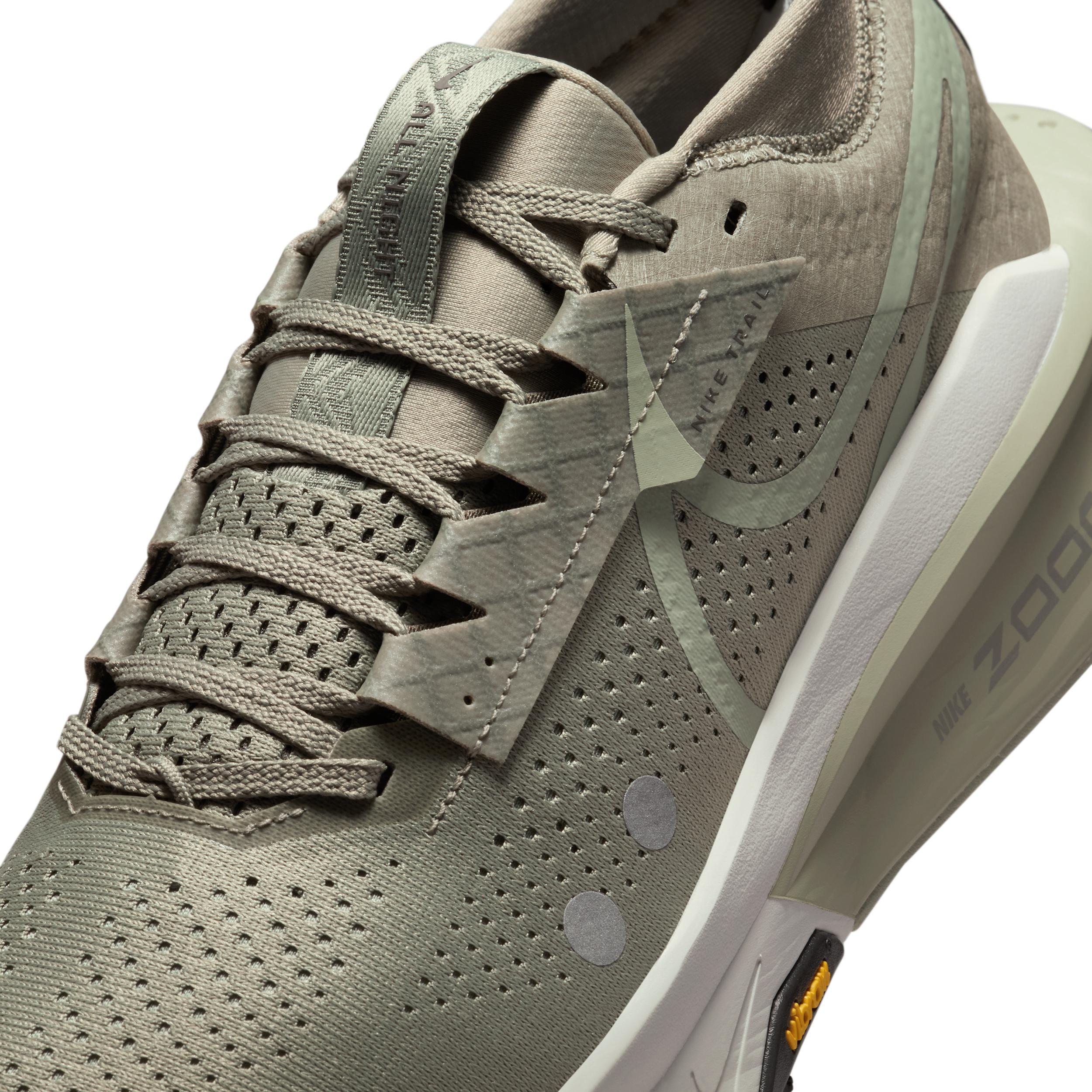 Nike Men's Zegama 2 Trail Running Shoes Product Image