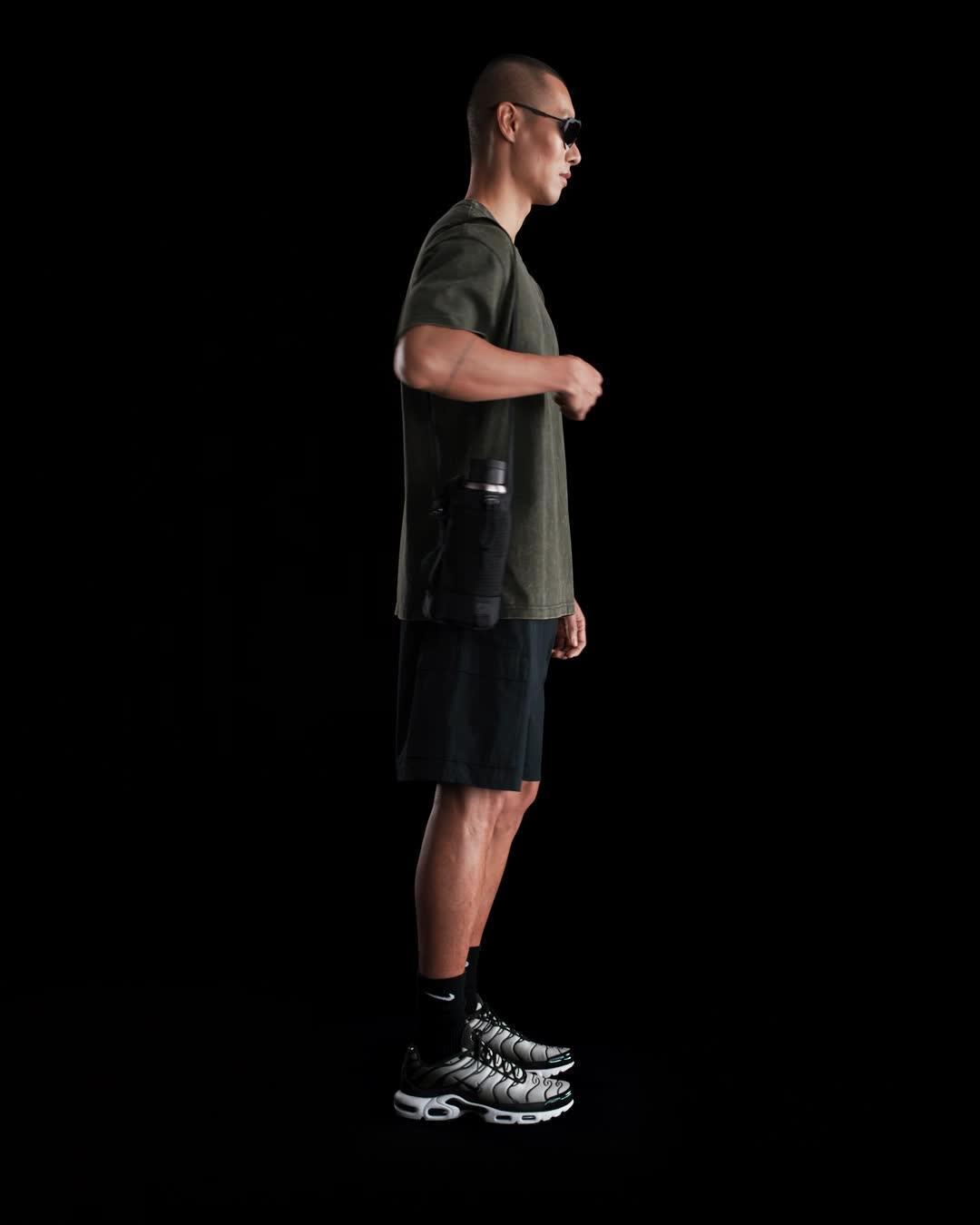Men's Nike Sportswear Premium Essentials Max90 T-Shirt Product Image