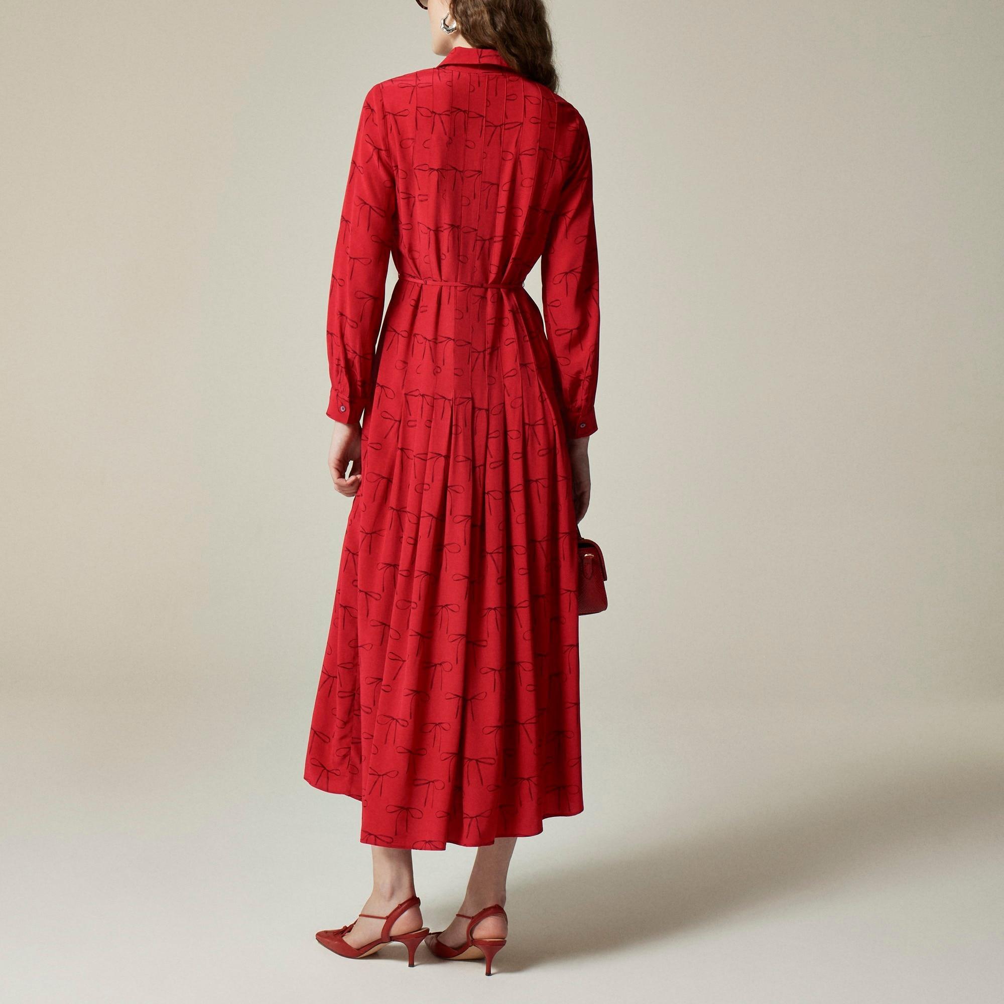 Drapey pleated shirtdress in bow print Product Image