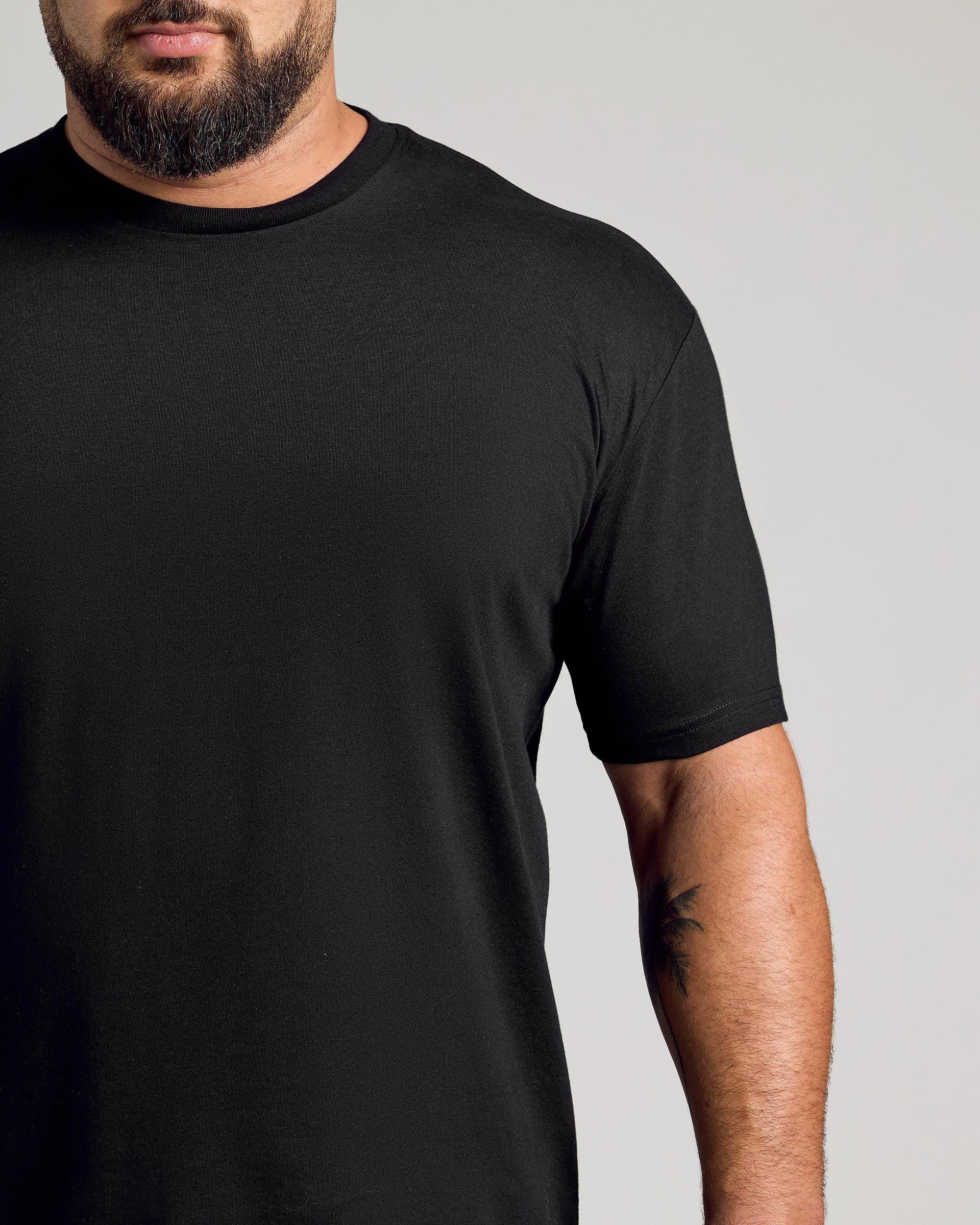 Black Classic Crew Neck Product Image