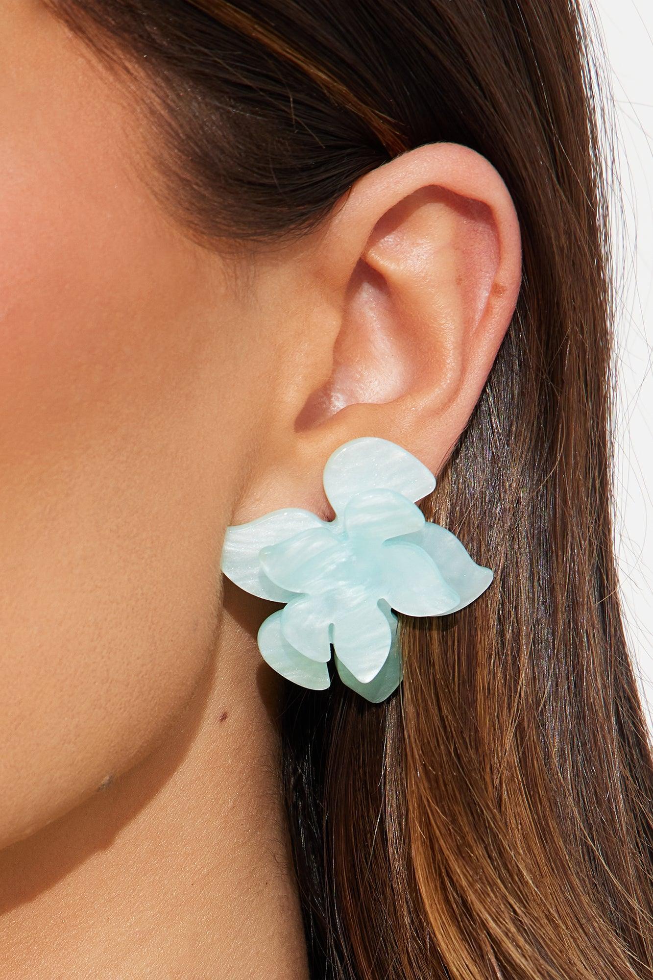 Ocean Spray Earrings - Blue Product Image