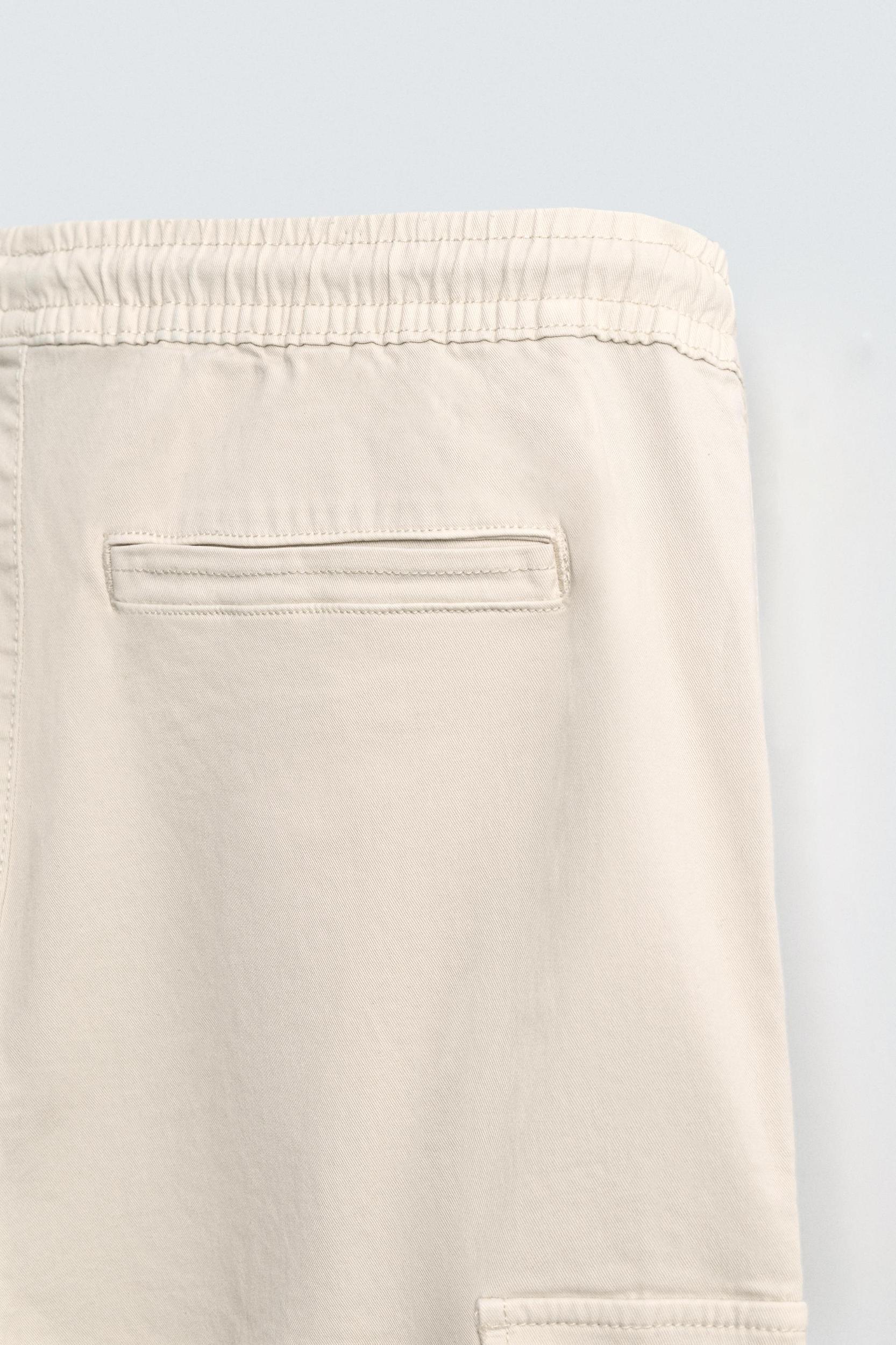 SLIM FIT CARGO PANTS Product Image