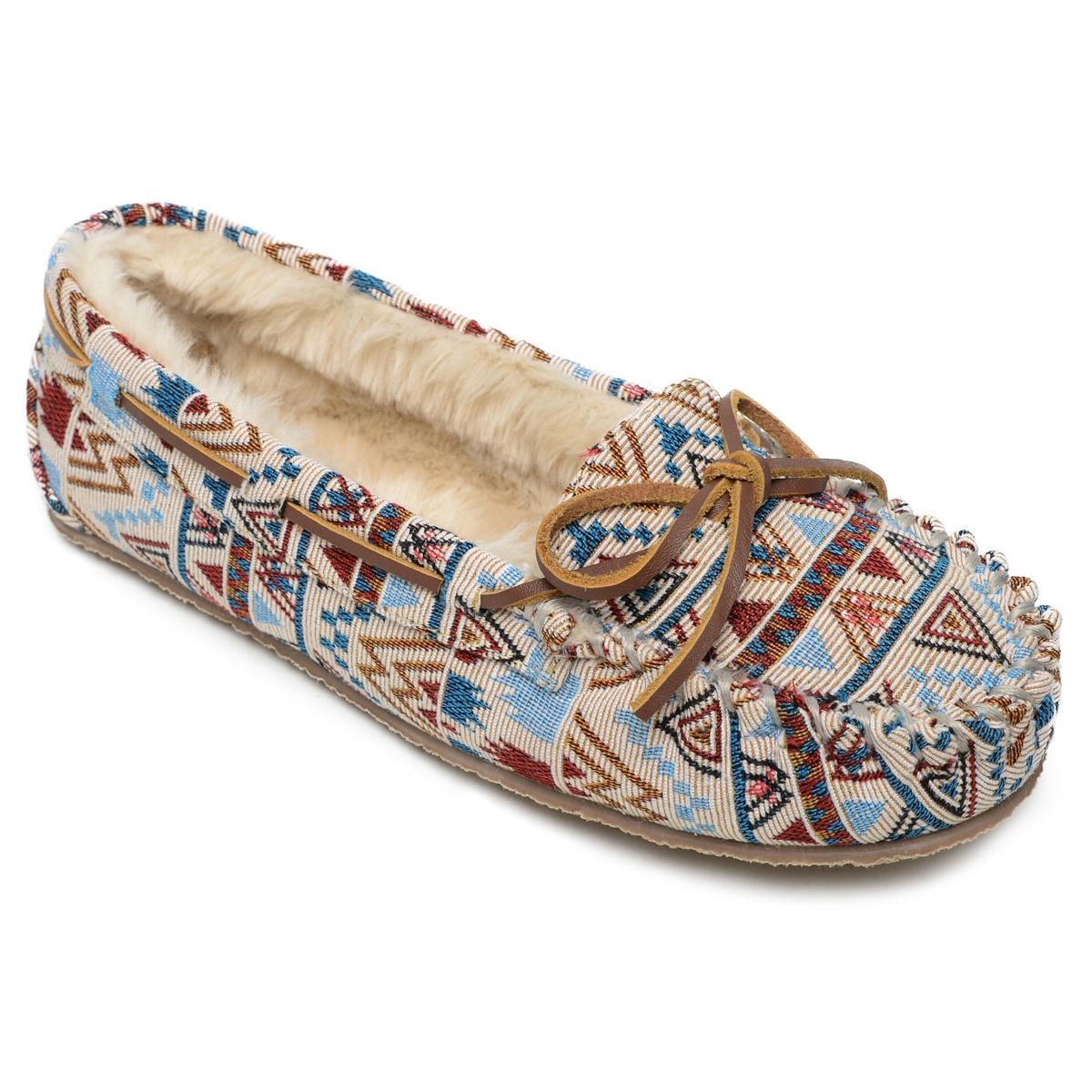 Minnetonka Cally (Cream Mosaic) Women's Slippers Product Image