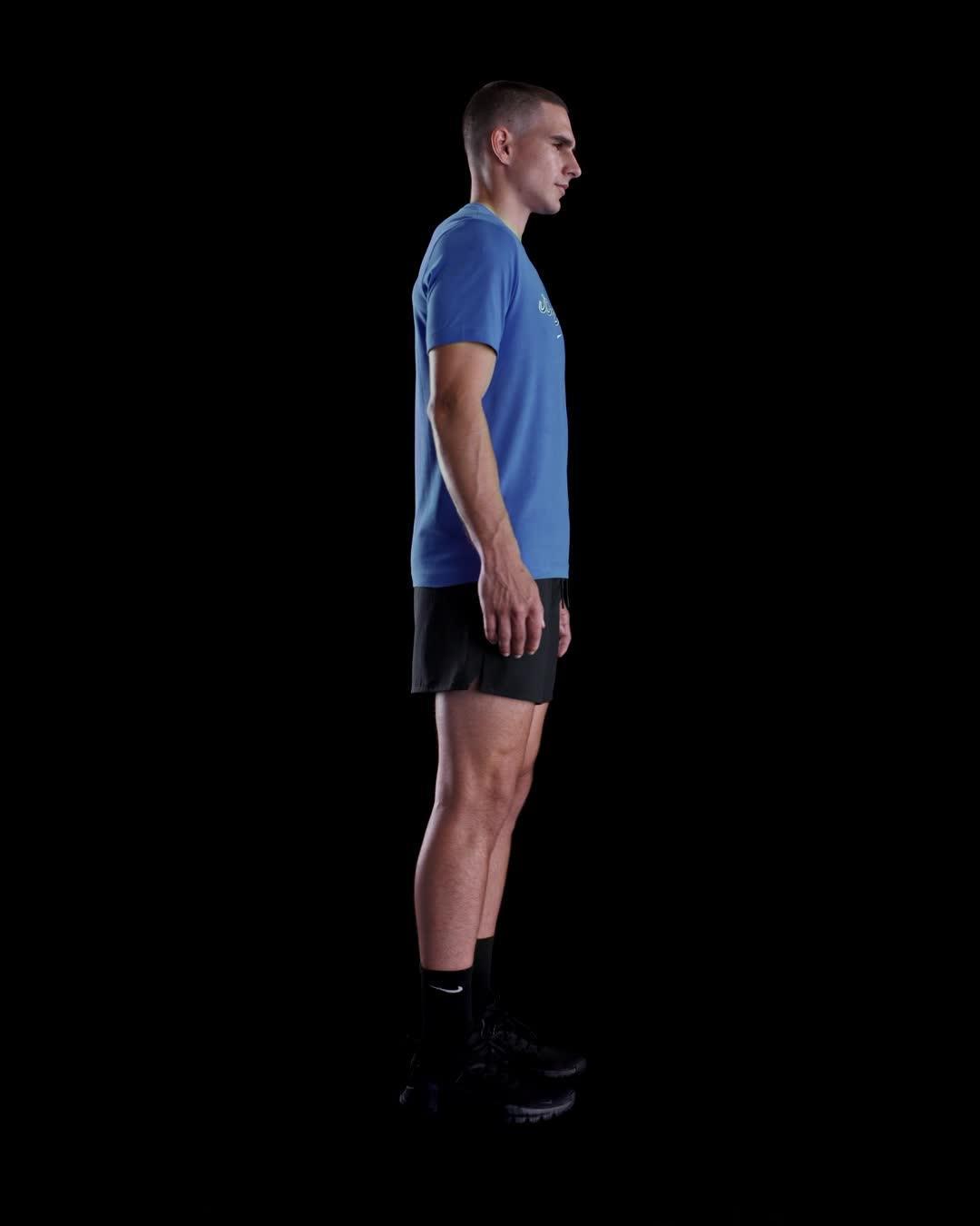 Nike Men's Dri-FIT Training T-Shirt Product Image