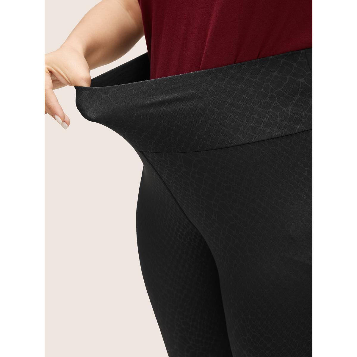 Plus Size Plain Textured Skinny High Rise Leggings Women Black Casual High stretch Skinny High Rise Everyday Leggings BloomChic 22-24/3X Product Image