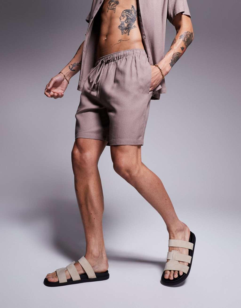 South Beach linen blend beach shorts in taupe - part of a set Product Image
