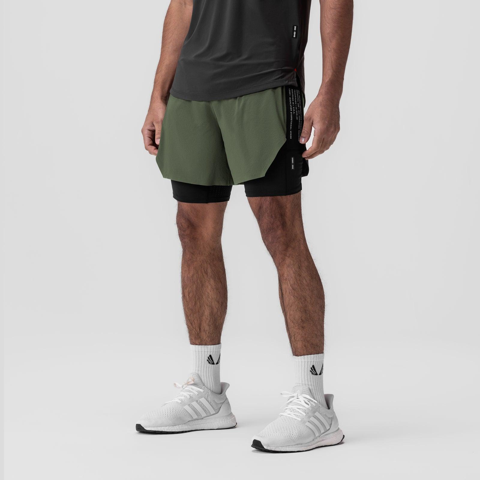 0953. Aerotex™ Hybrid Liner Short - Olive/Black Male Product Image