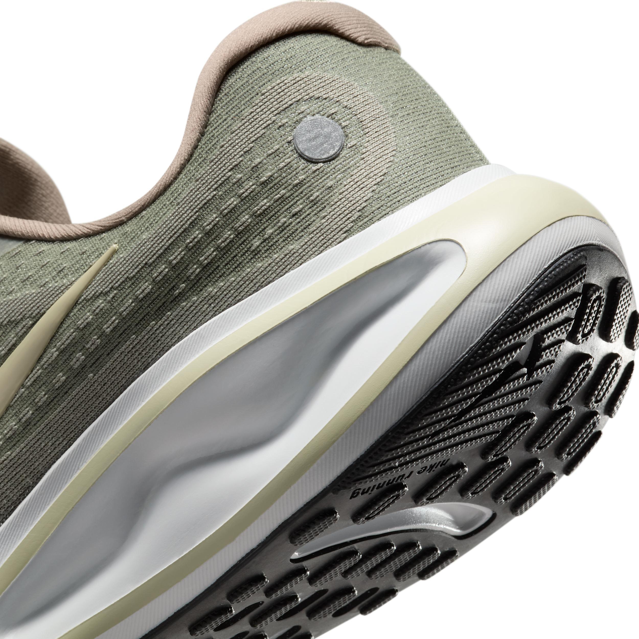 Nike Men's Journey Run Road Running Shoes Product Image