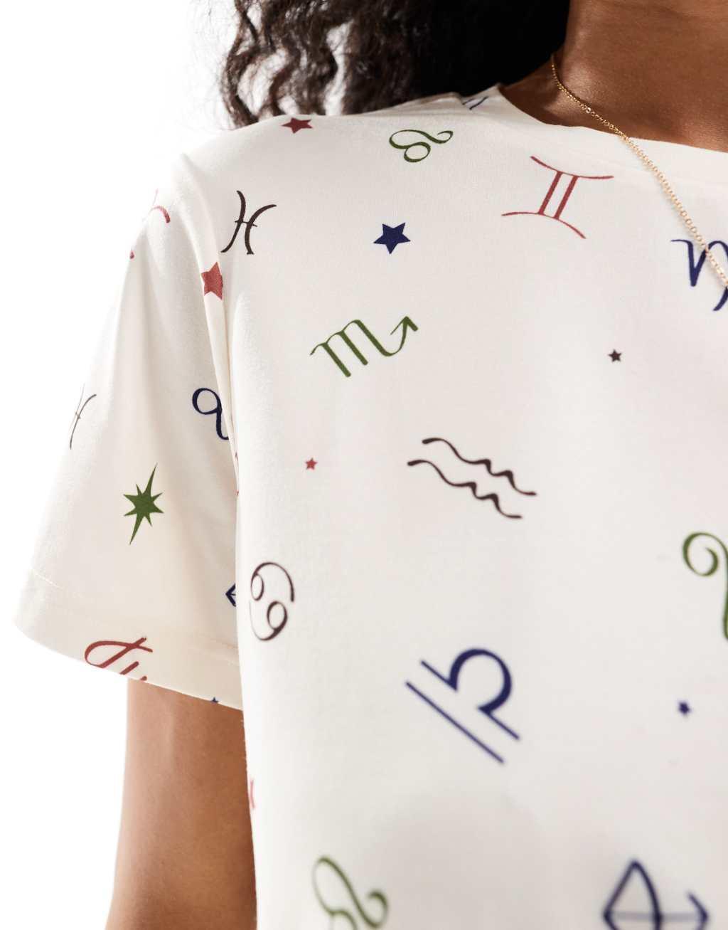 Loungeable cropped t-shirt and shorts pajama set in celestial print Product Image