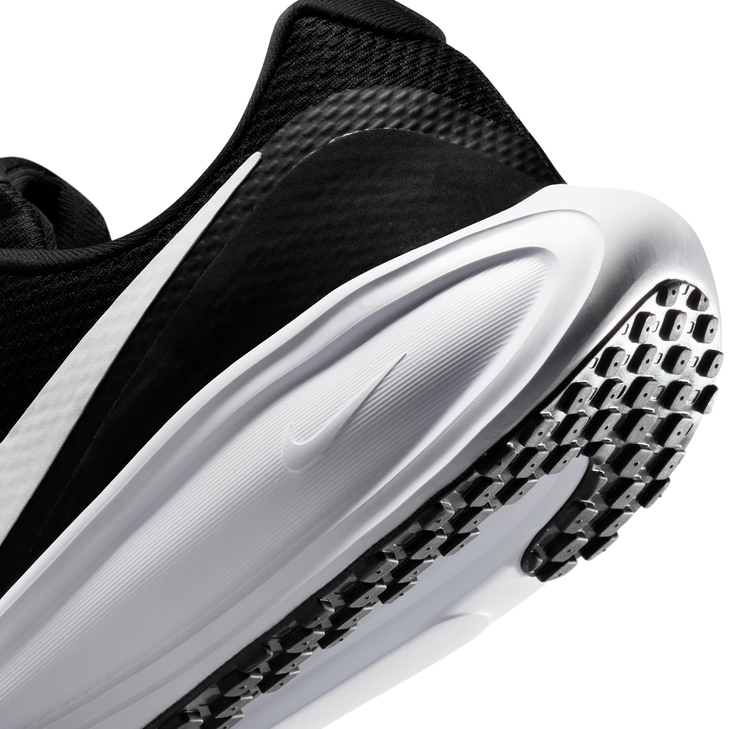 Nike Revolution 8 Men's Road Running Shoes (Extra Wide) Product Image