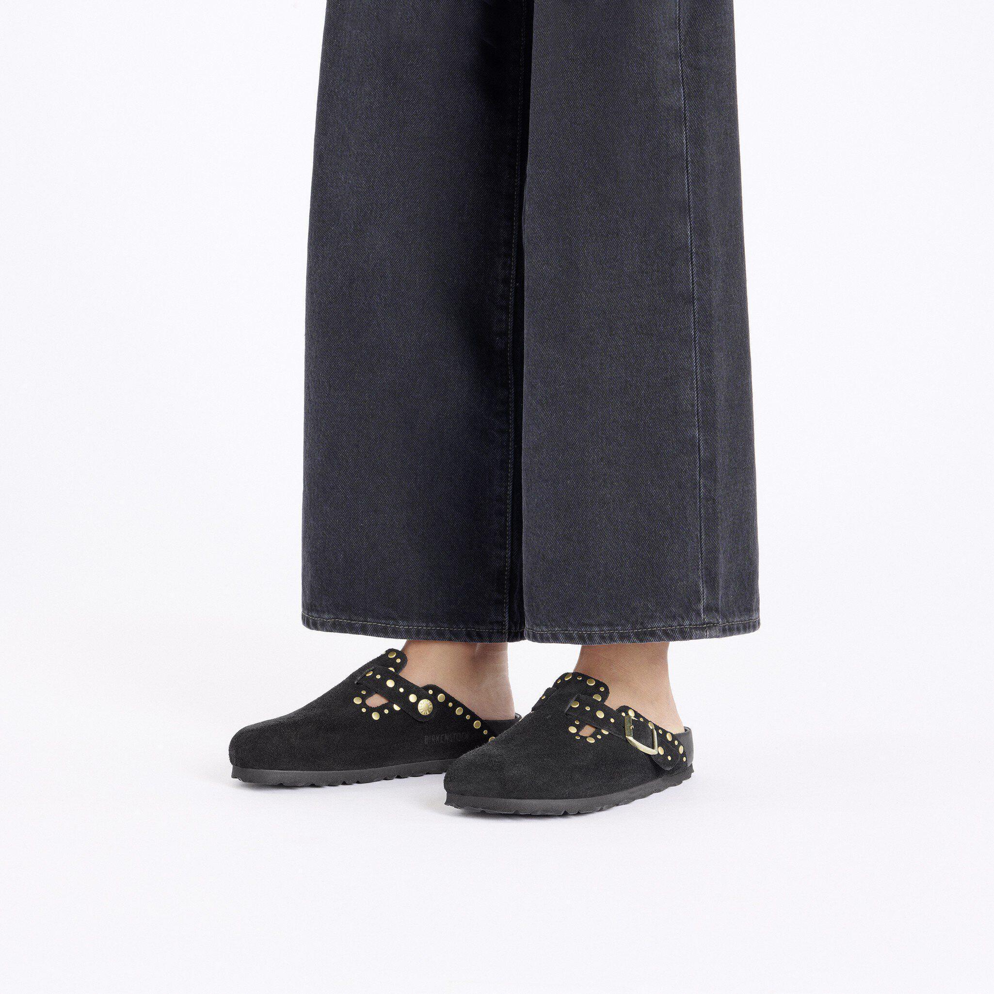 Boston Rivets Suede Leather Product Image