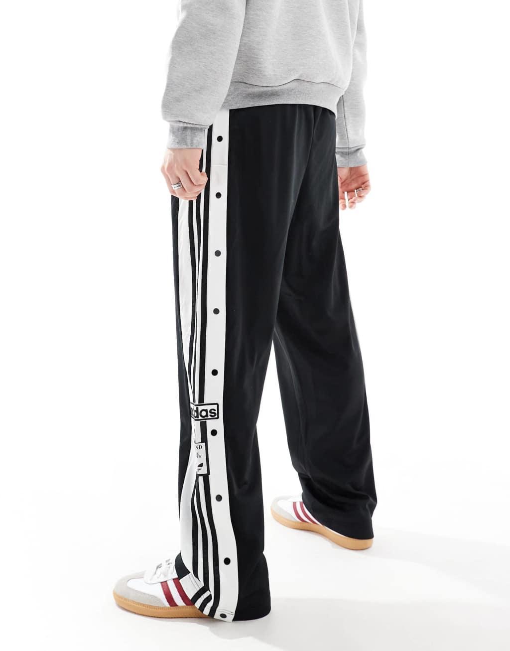 adidas Originals adicolor Adibreak track pants in black Product Image