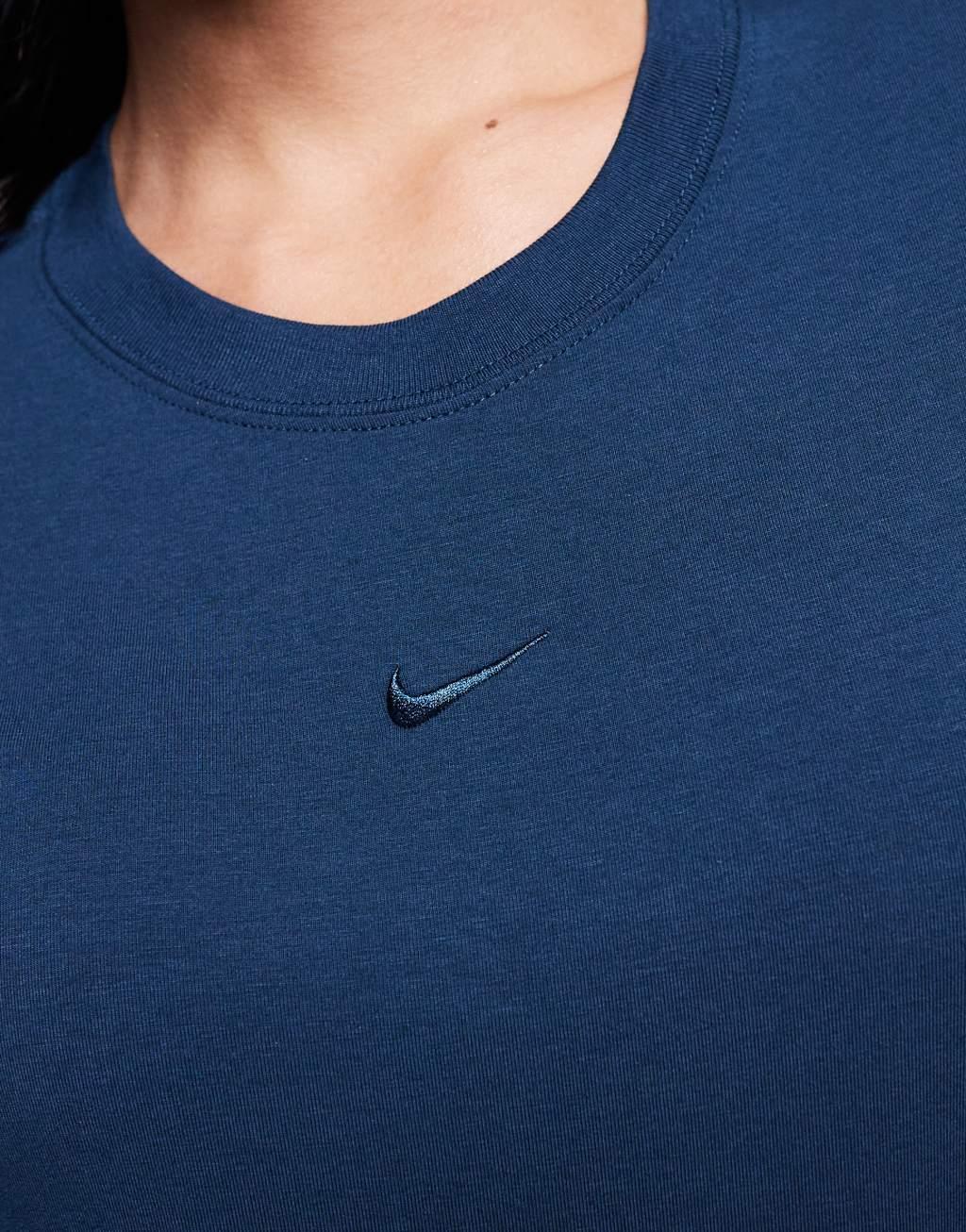 Nike Chill cropped t-shirt in navy Product Image