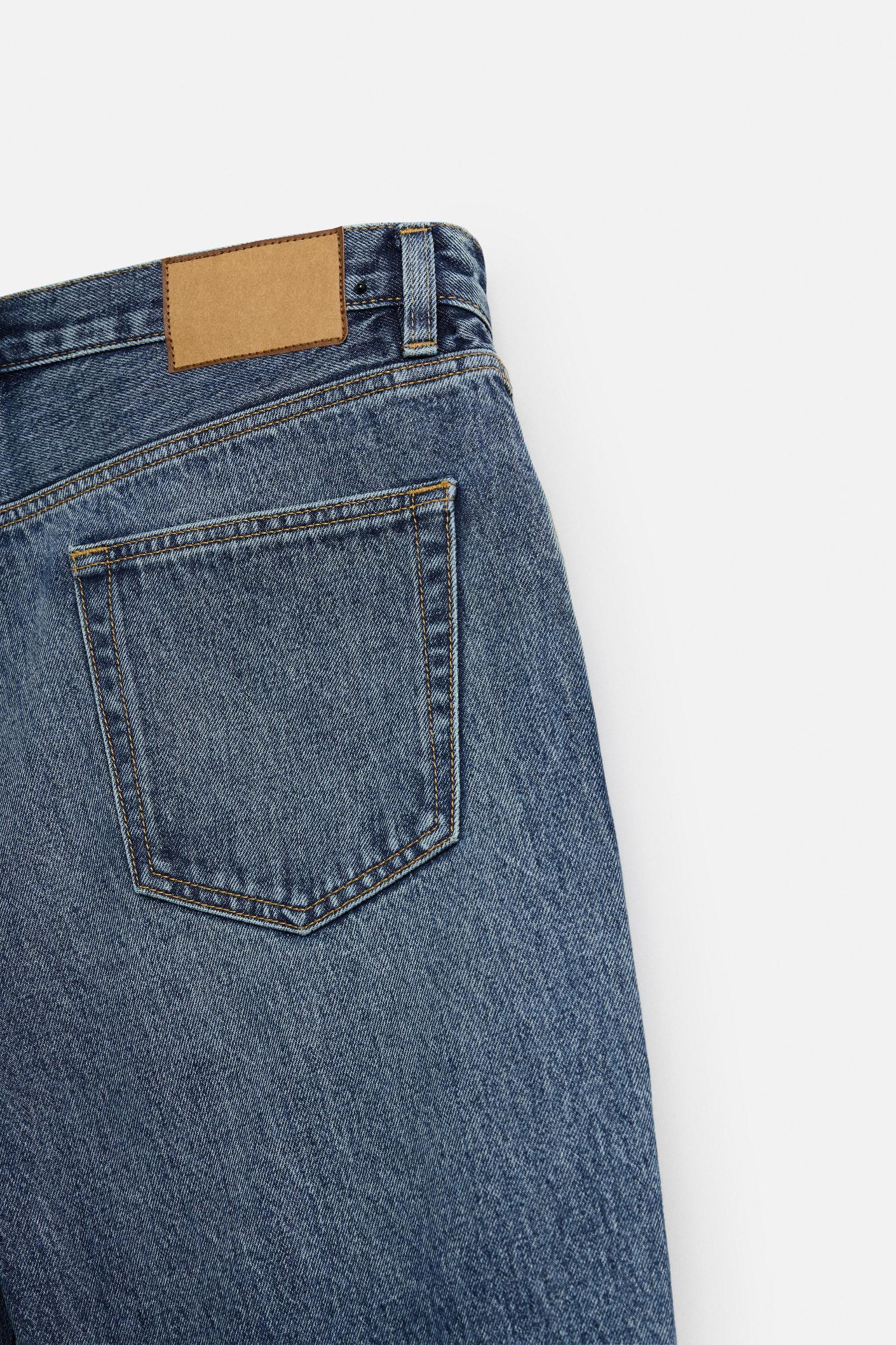 STRAIGHT FIT DENIM SHORTS Product Image