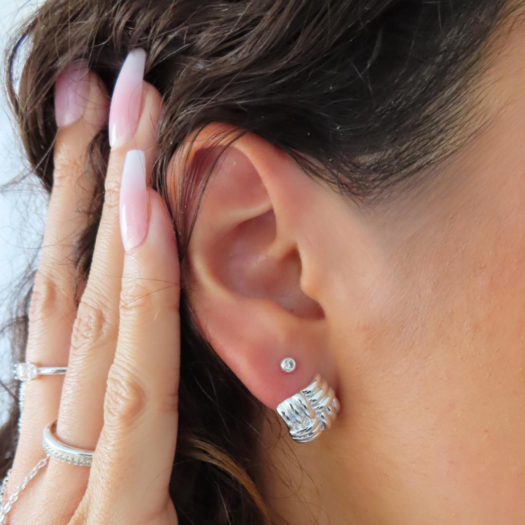 Old Money Earrings Product Image