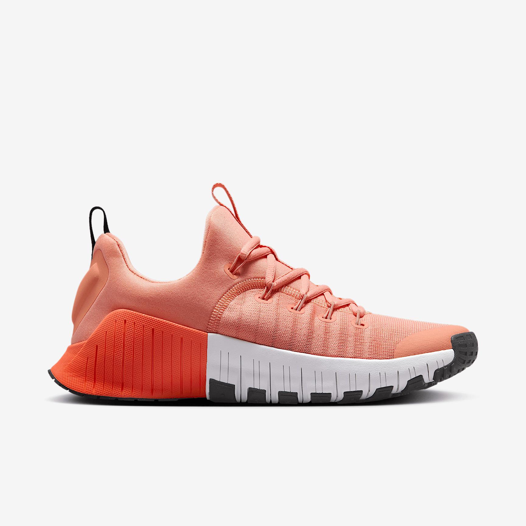 Nike Women's Free Metcon 6 Workout Shoes Product Image