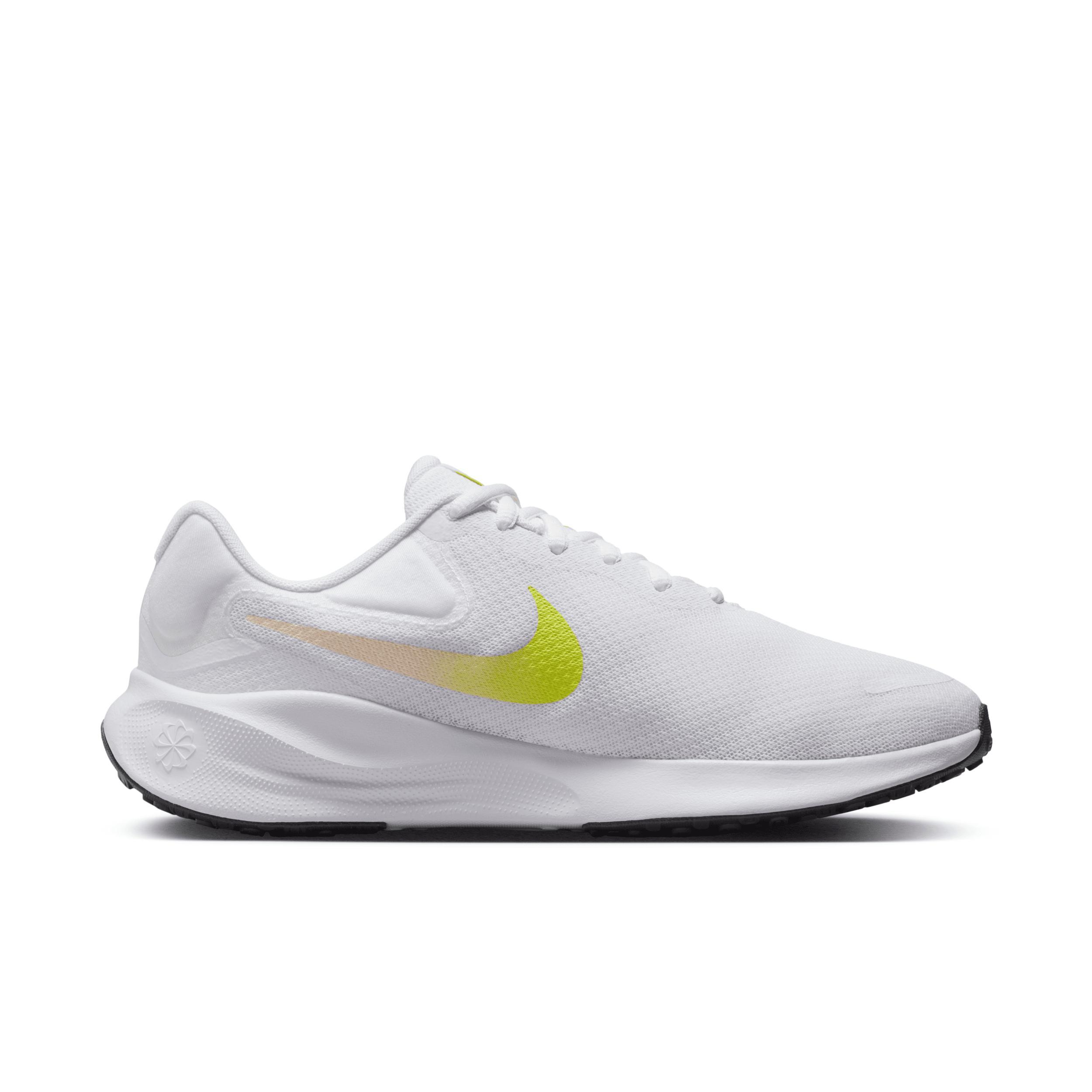 Nike Women's Journey Run Road Running Shoes Product Image
