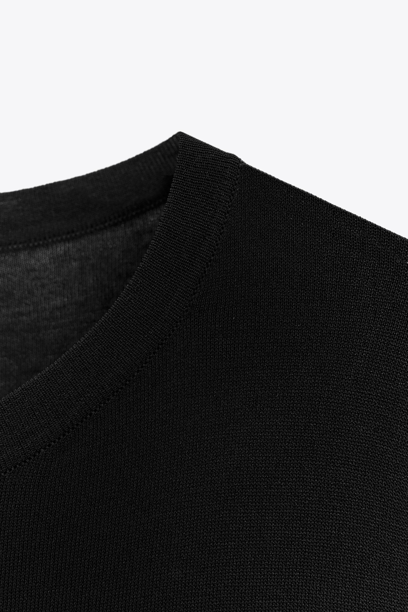 OVERSIZED PLAIN KNIT TOP Product Image