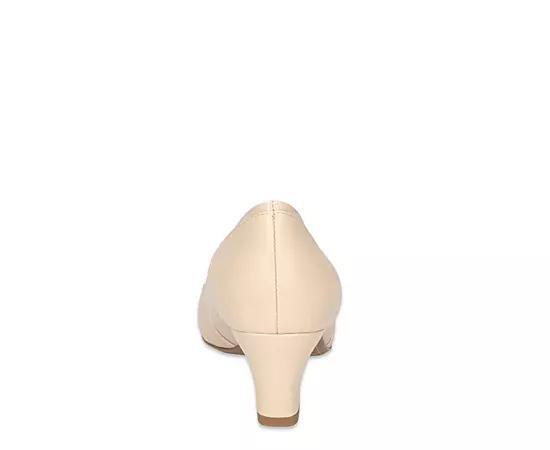 Easy Street Datia Women's Pumps, Size: 8.5 Wide, White Product Image