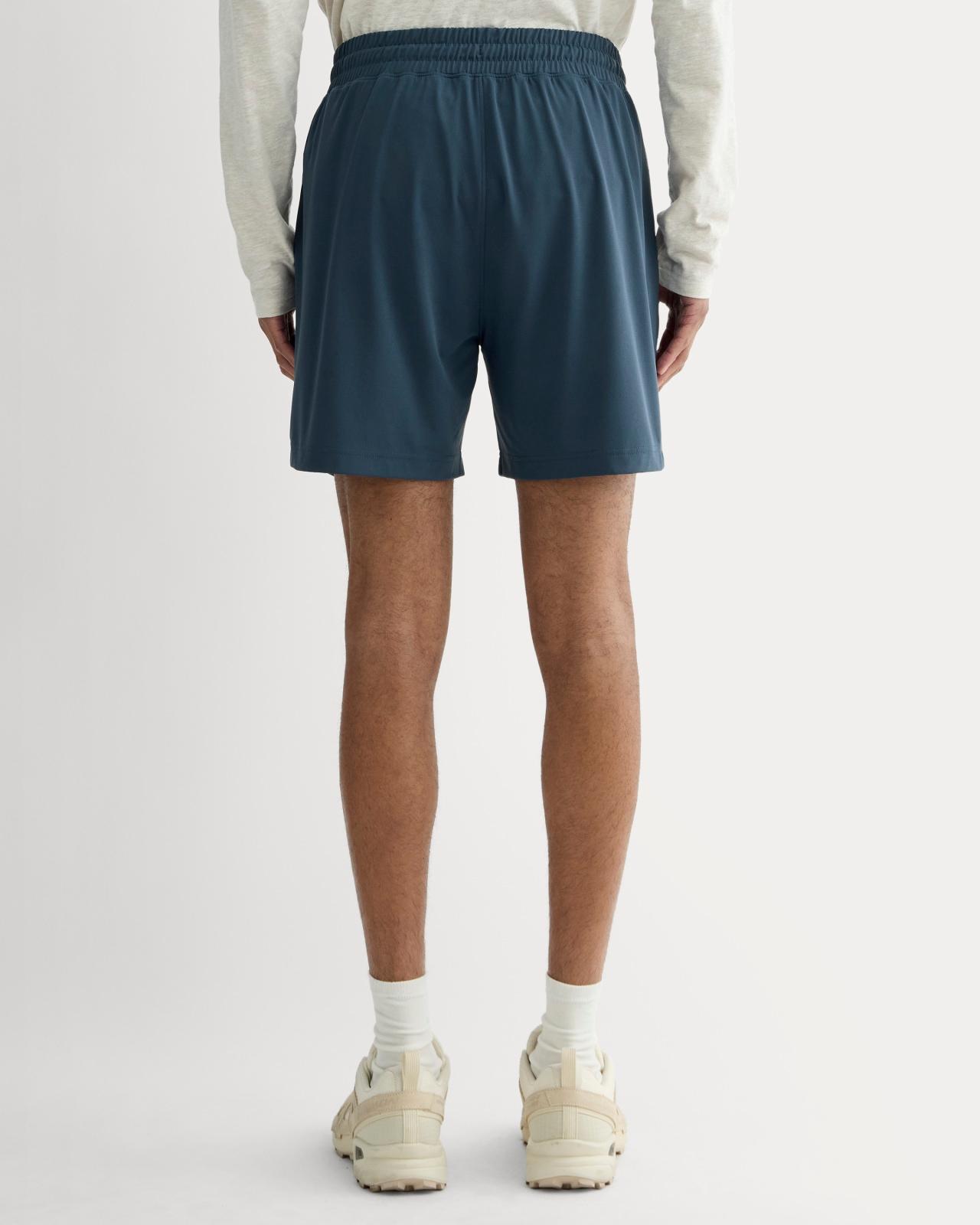 The Off-Duty Tech Short Product Image