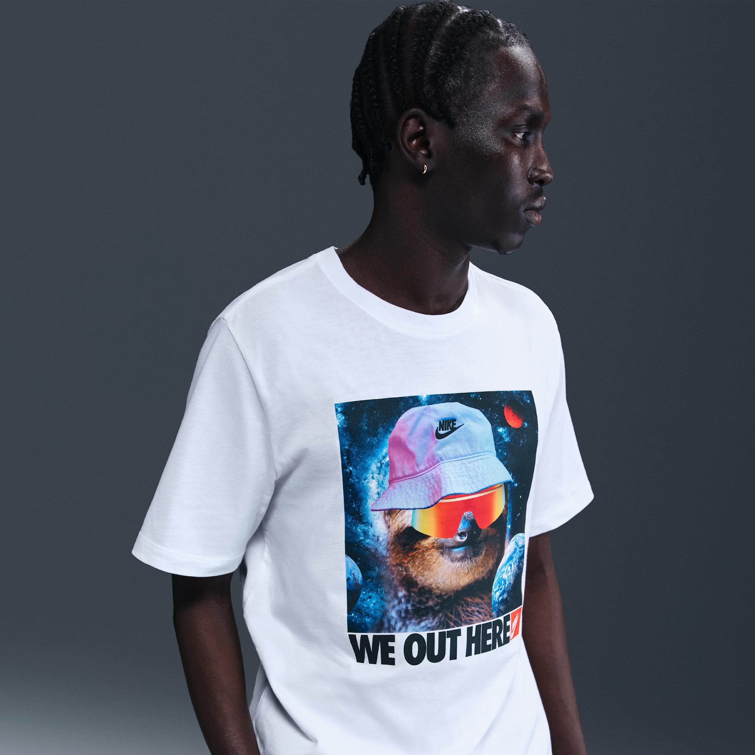 Nike Sportswear T-Shirt Product Image