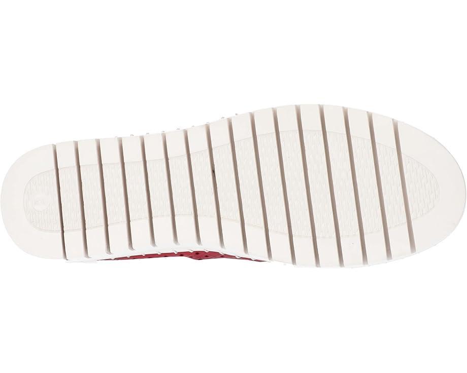 TravelActiv Slip-On Product Image