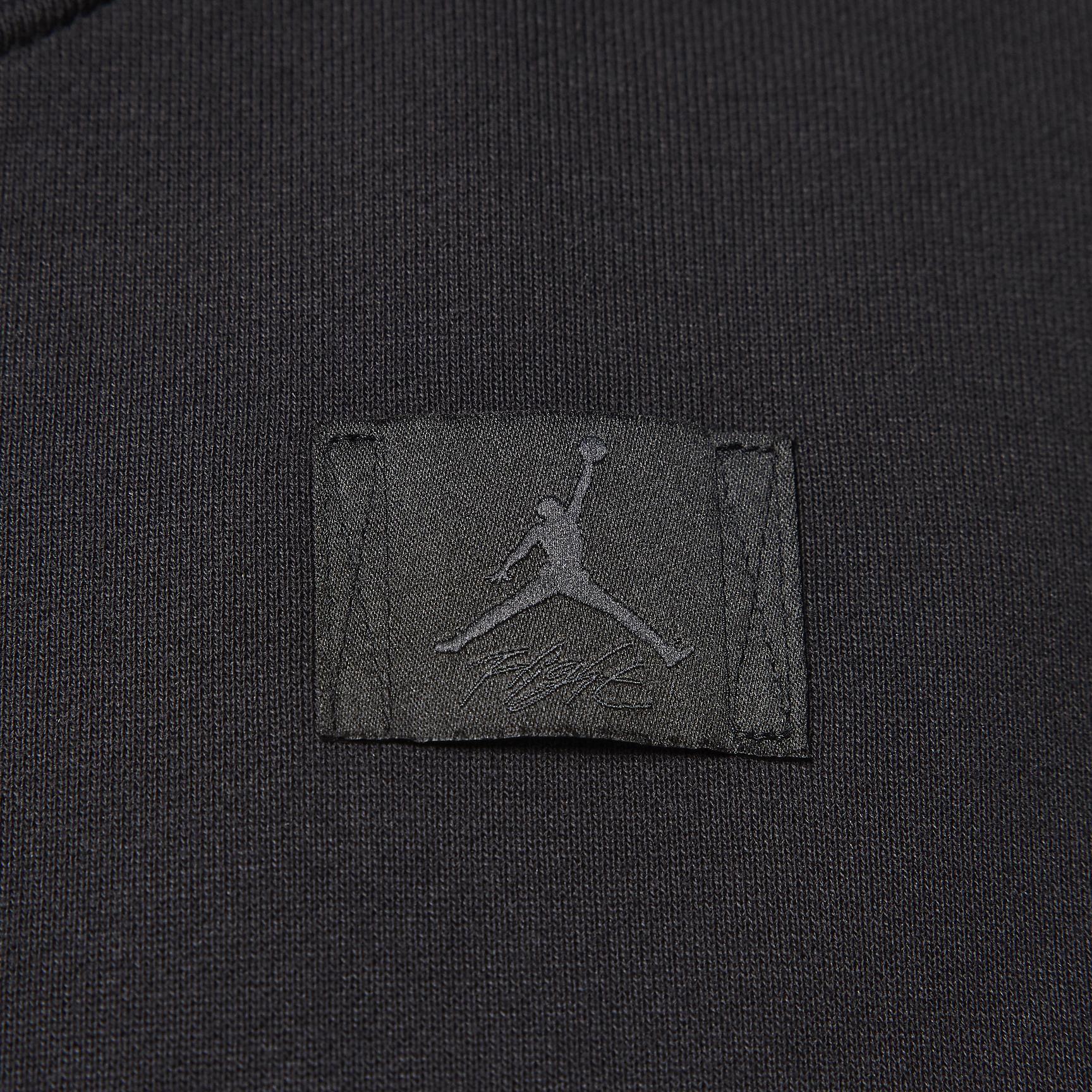 Jordan Flight Fleece Women's Crew-Neck Sweatshirt (Plus Size) Product Image