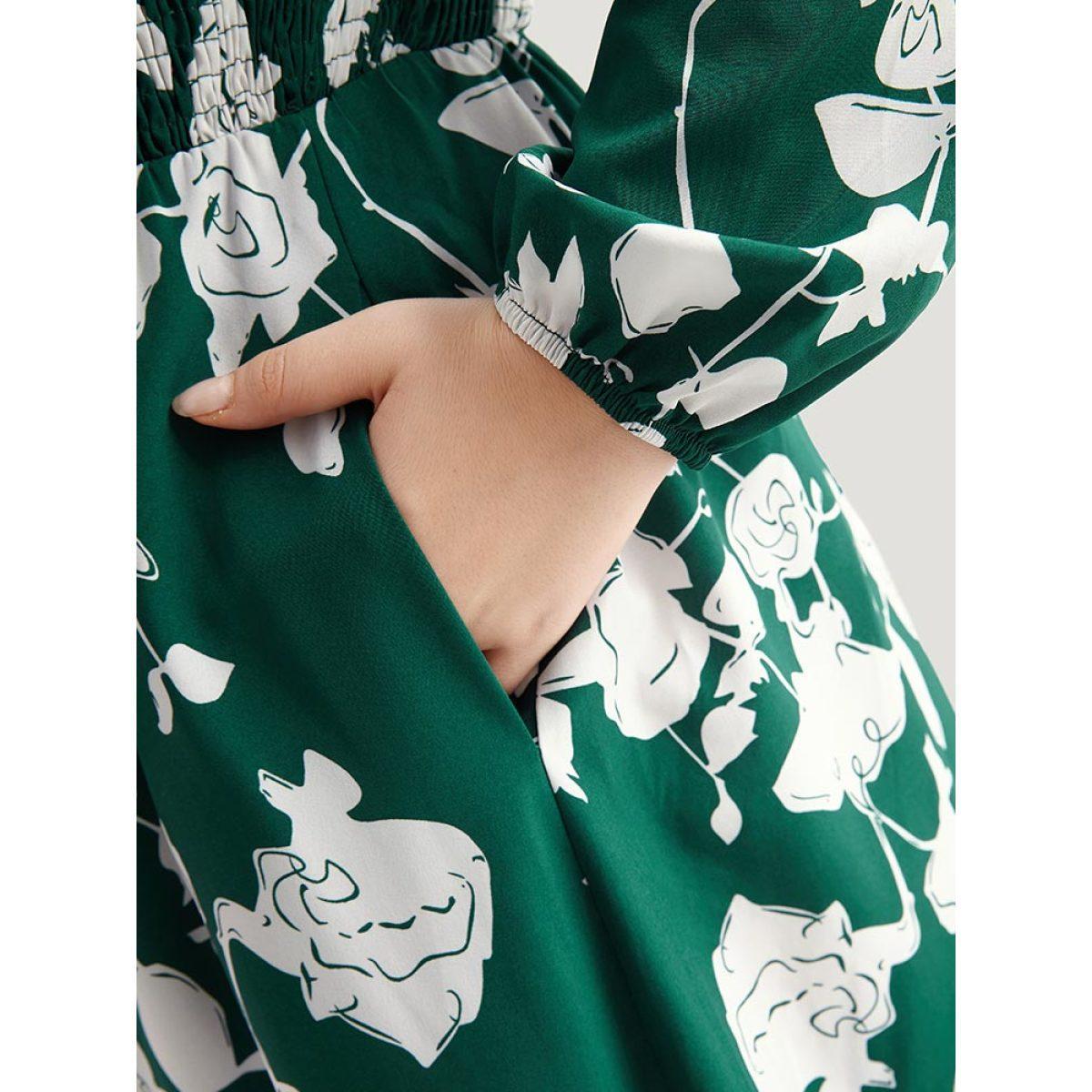 Plus Size Silhouette Floral Print Shirred Elastic Cuffs Dress DarkGreen Women Elegant Elastic cuffs V-neck Long Sleeve Curvy Midi Dress BloomChic 28/5X Product Image